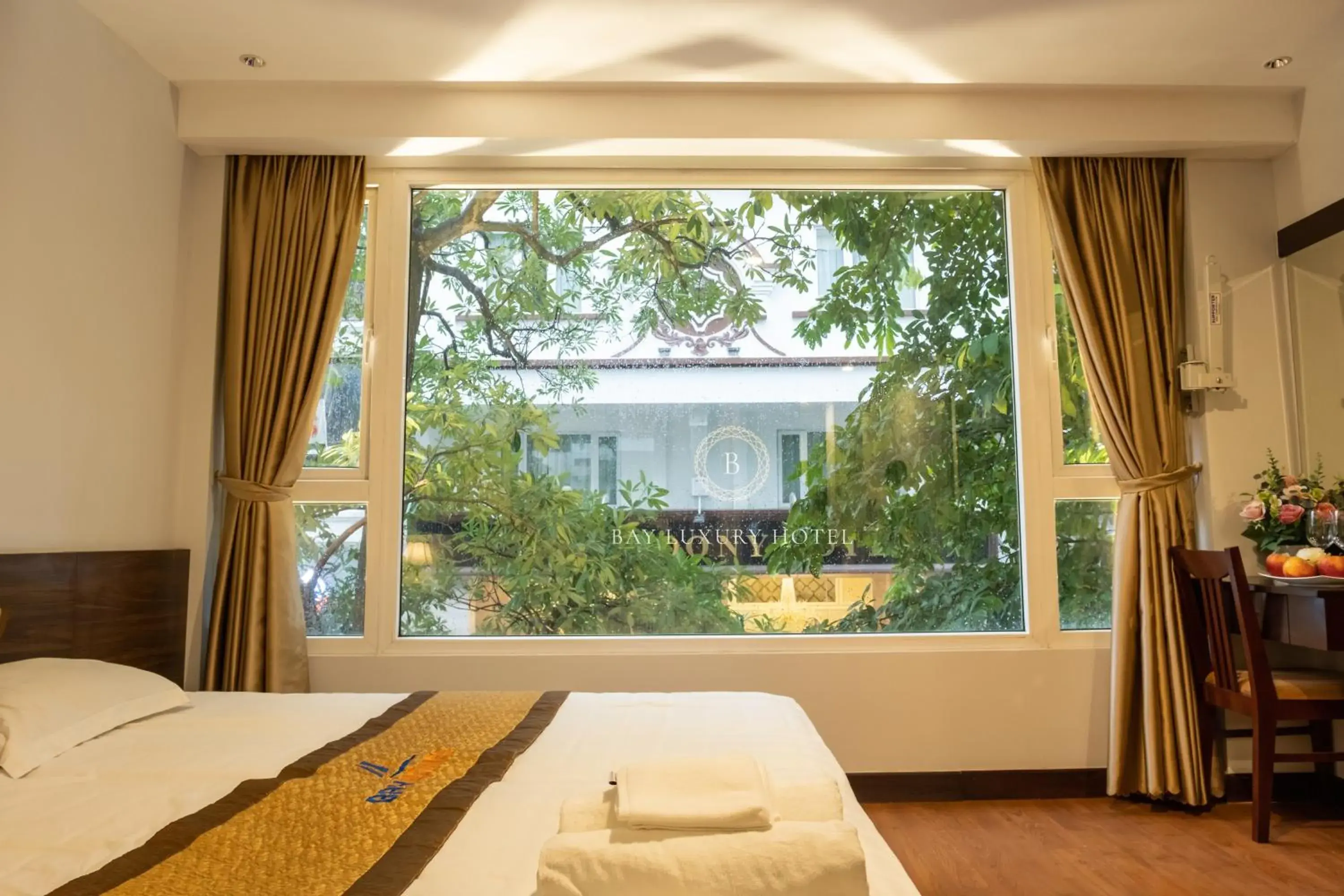 Garden view, Bed in Bay Luxury Hotel & Spa - 9 Nguyen Truong To Garden view, Bed in Bay Luxury Hotel & Spa - 9 Nguyen Truong To