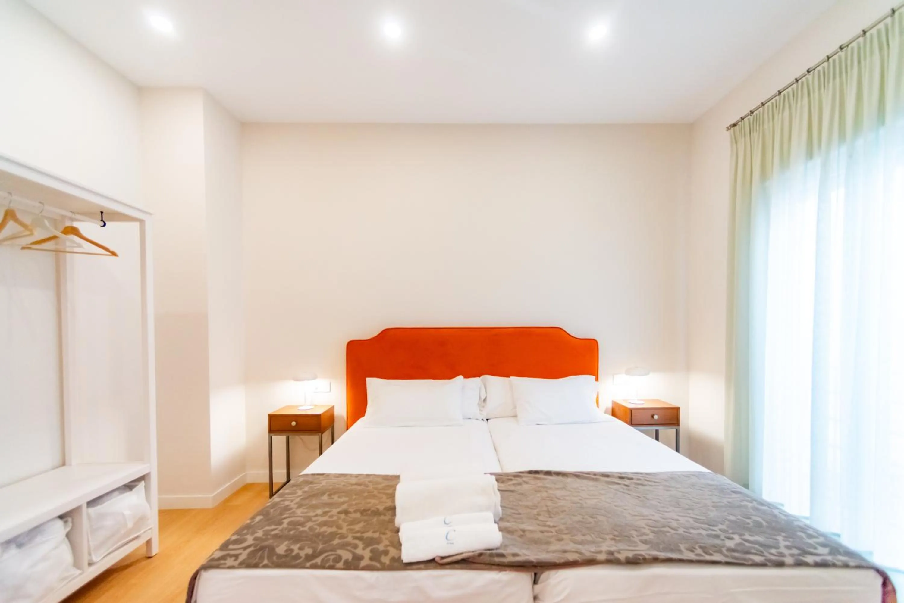 Bedroom, Bed in Suites Casa San Mateo