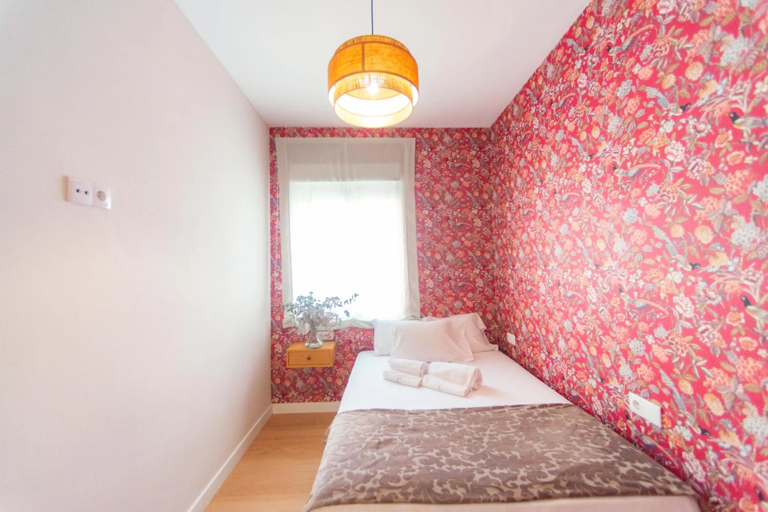 Bedroom, Bed in Suites Casa San Mateo