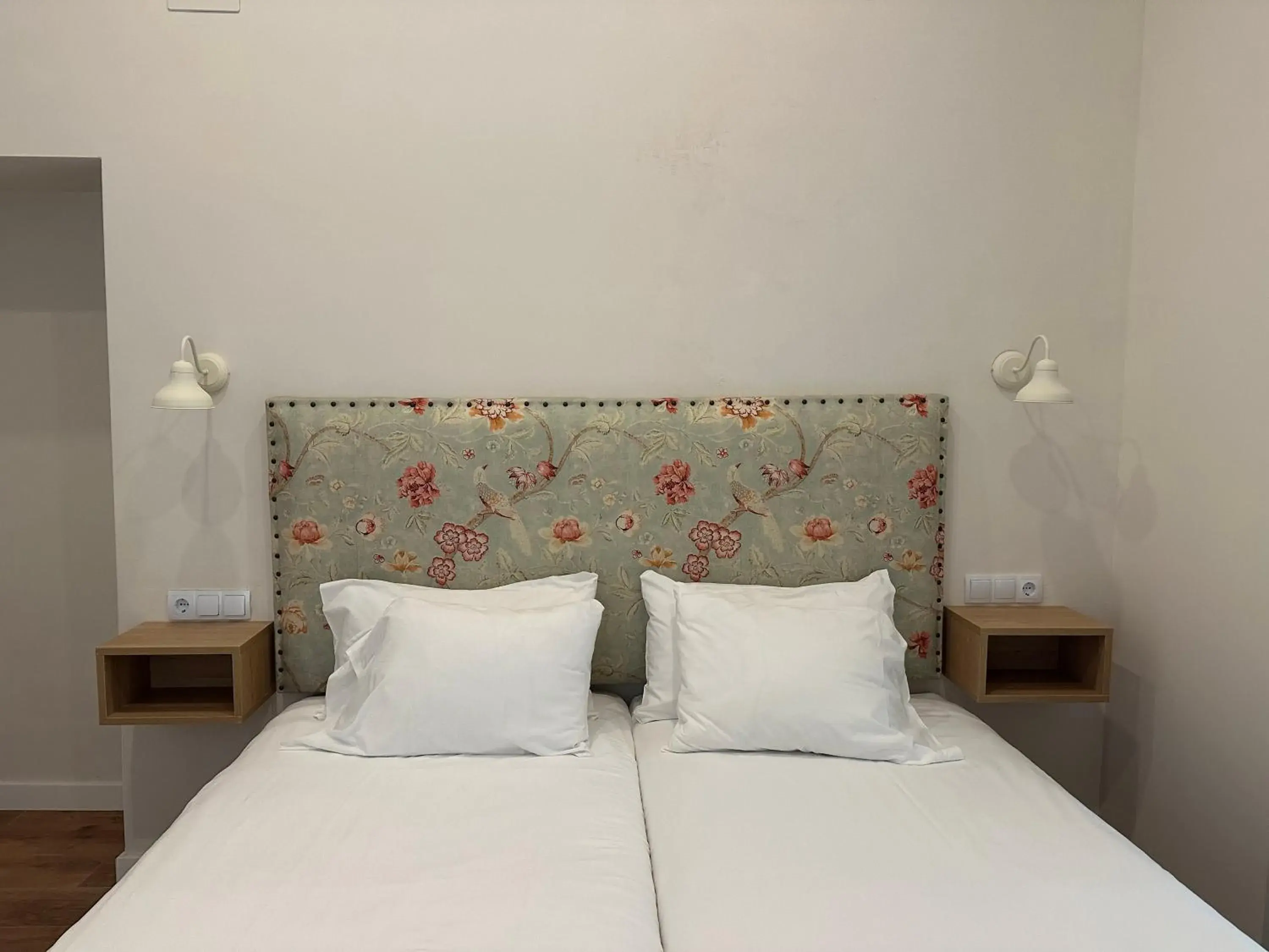 Two-Bedroom Standard Apartment in Suites Casa San Mateo Two-Bedroom Standard Apartment in Suites Casa San Mateo