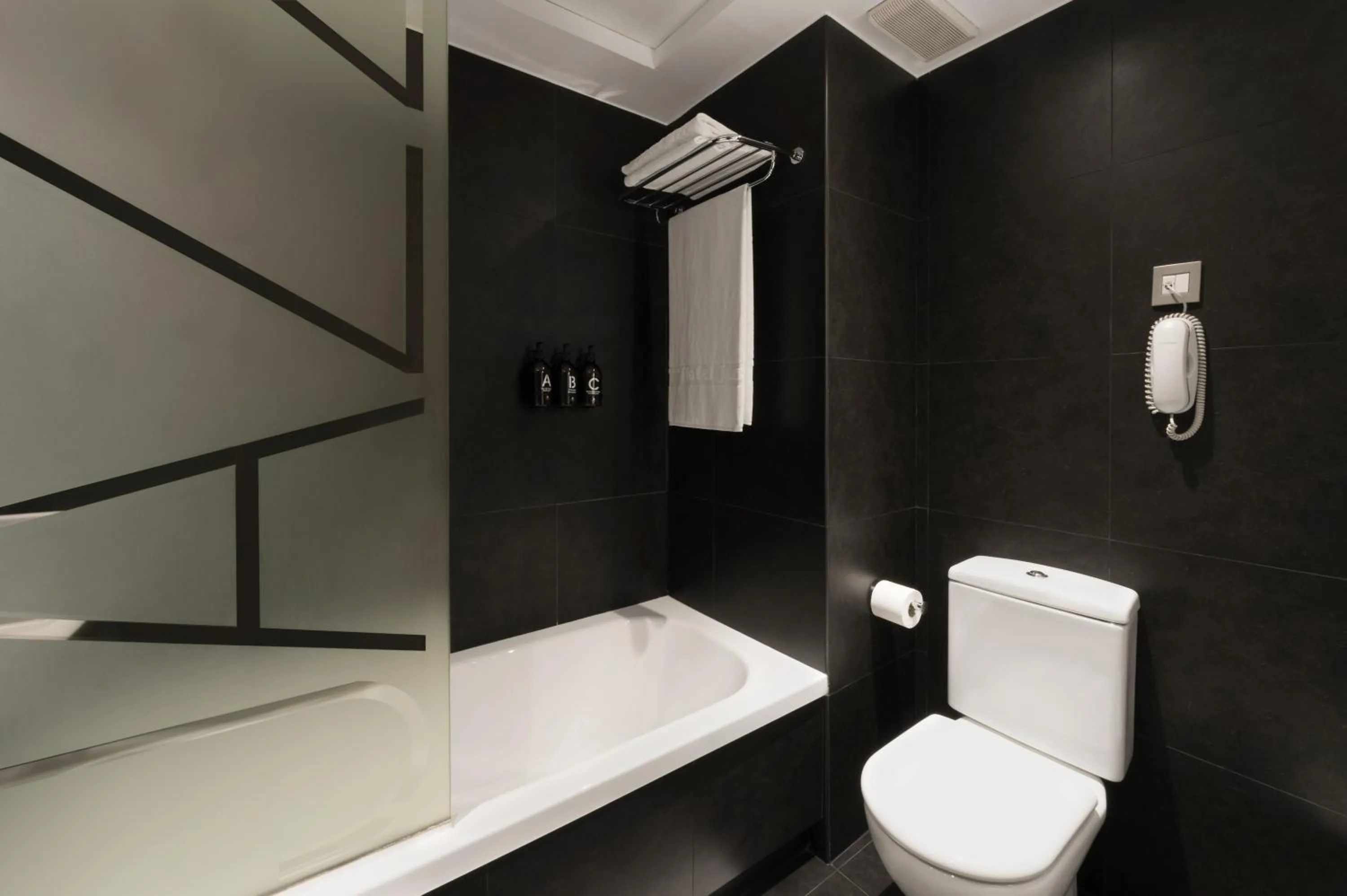 Bathroom in Hotel Jazz