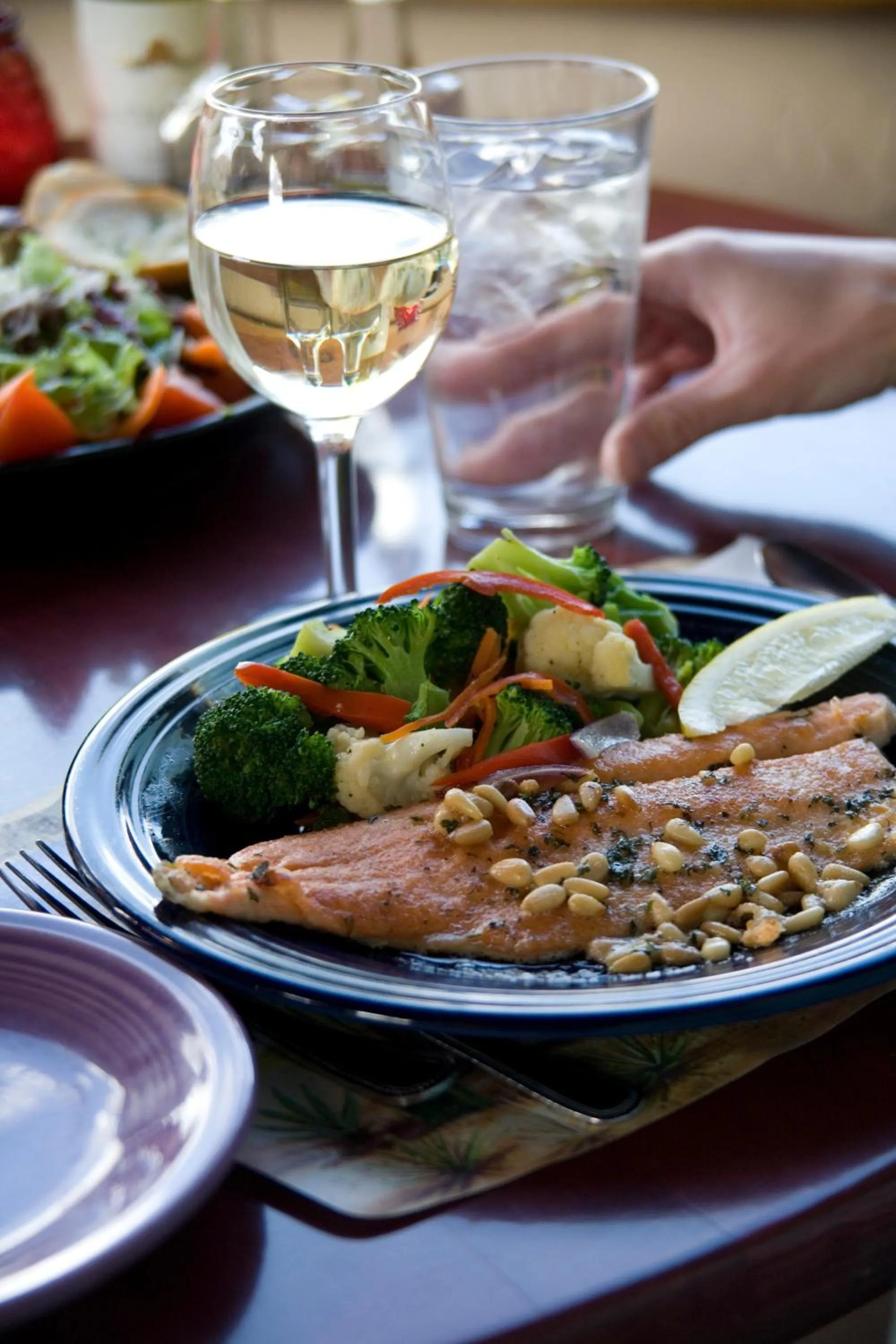 Restaurant/places to eat in The Rim Rock Inn