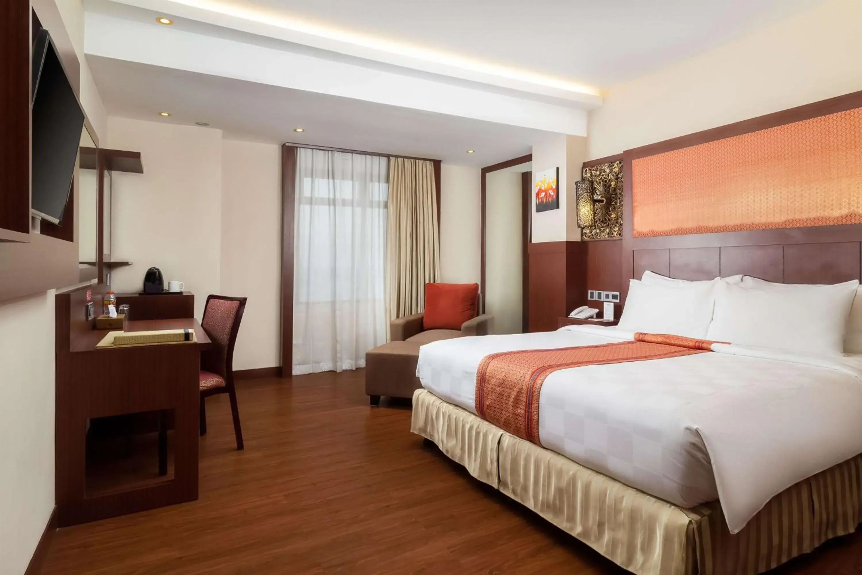 Photo of the whole room, Bed in Best Western Plus Makassar Beach Photo of the whole room, Bed in Best Western Plus Makassar Beach