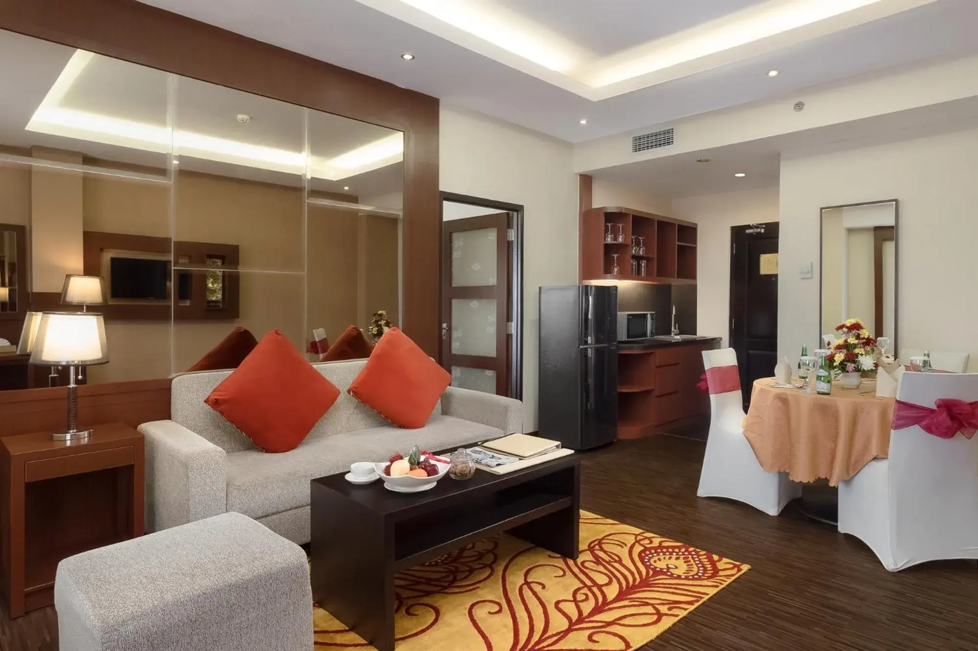 Living room in Best Western Plus Makassar Beach Living room in Best Western Plus Makassar Beach