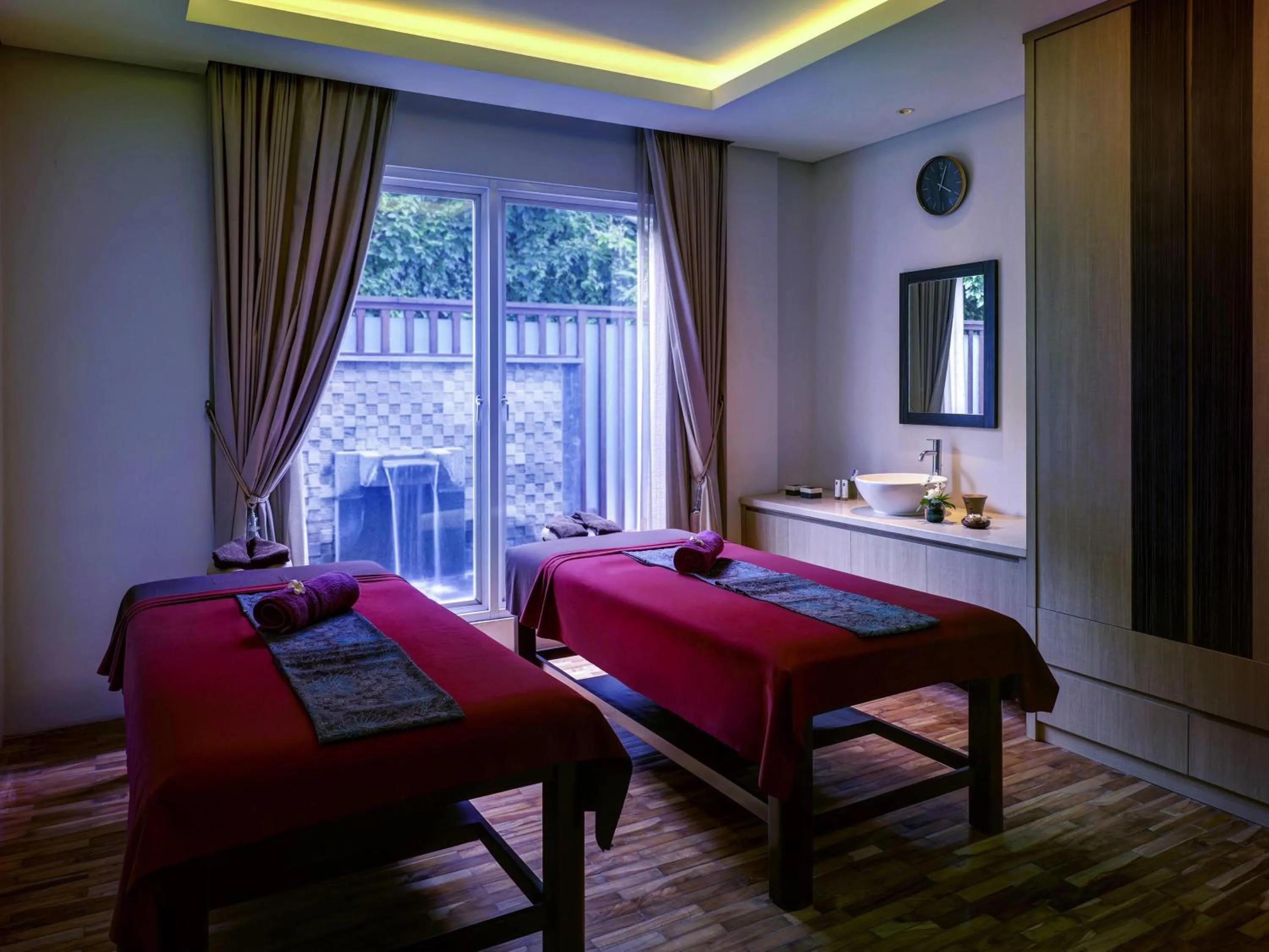 Other, Bed in Grand Mercure Bandung Setiabudi