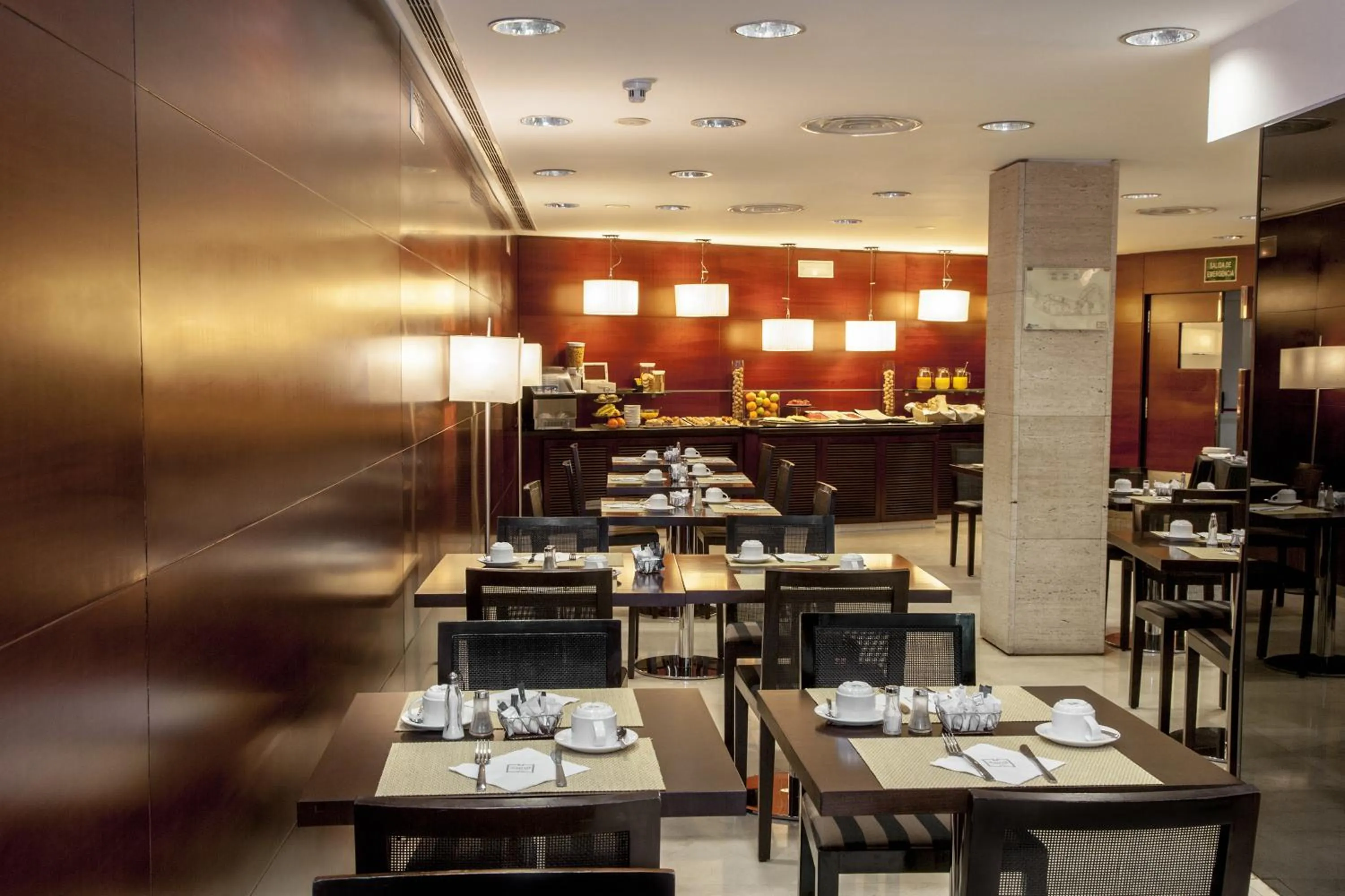 Restaurant/places to eat in Zenit Murcia