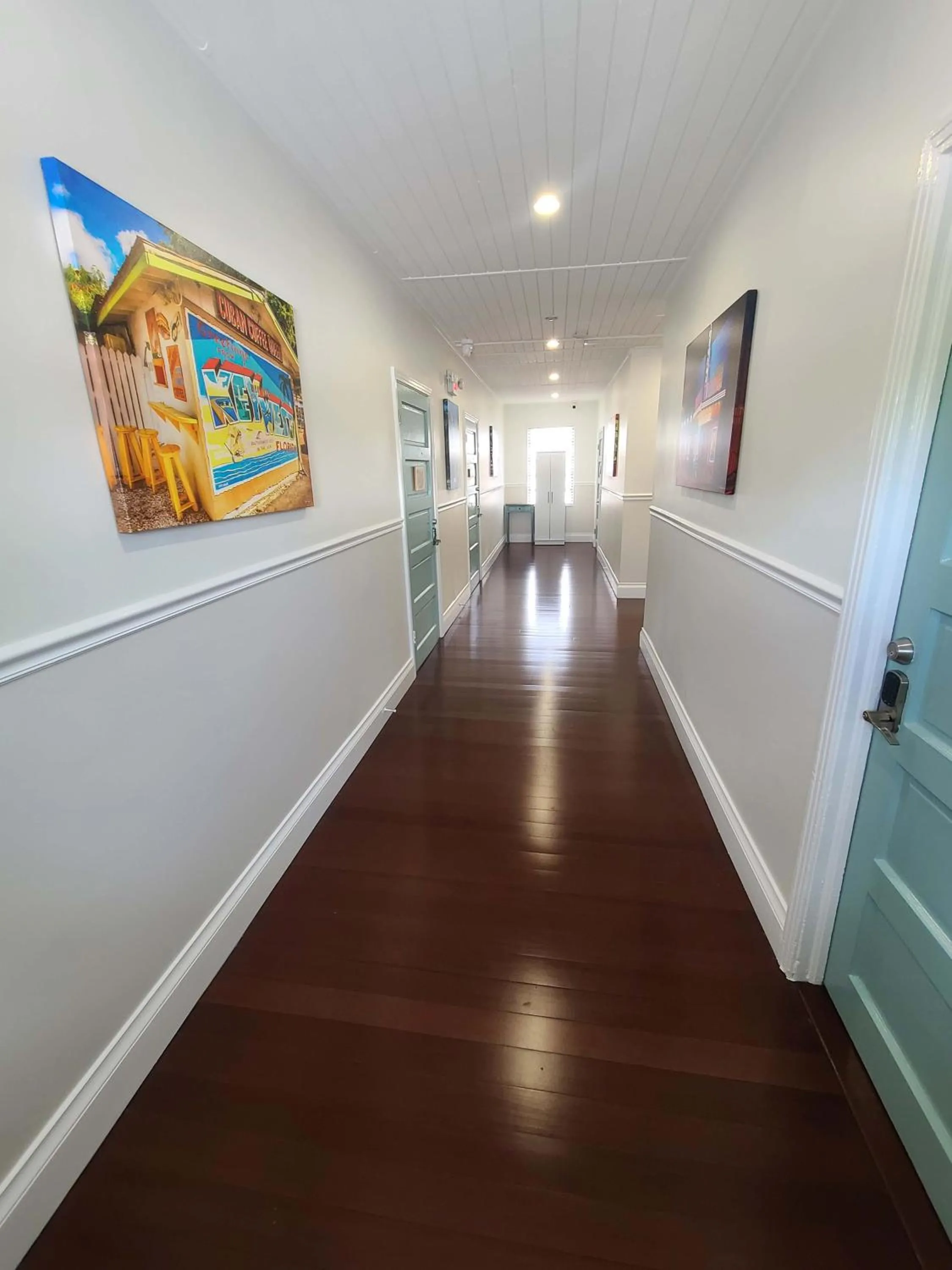 Two Duval Street Condos w parking and pool