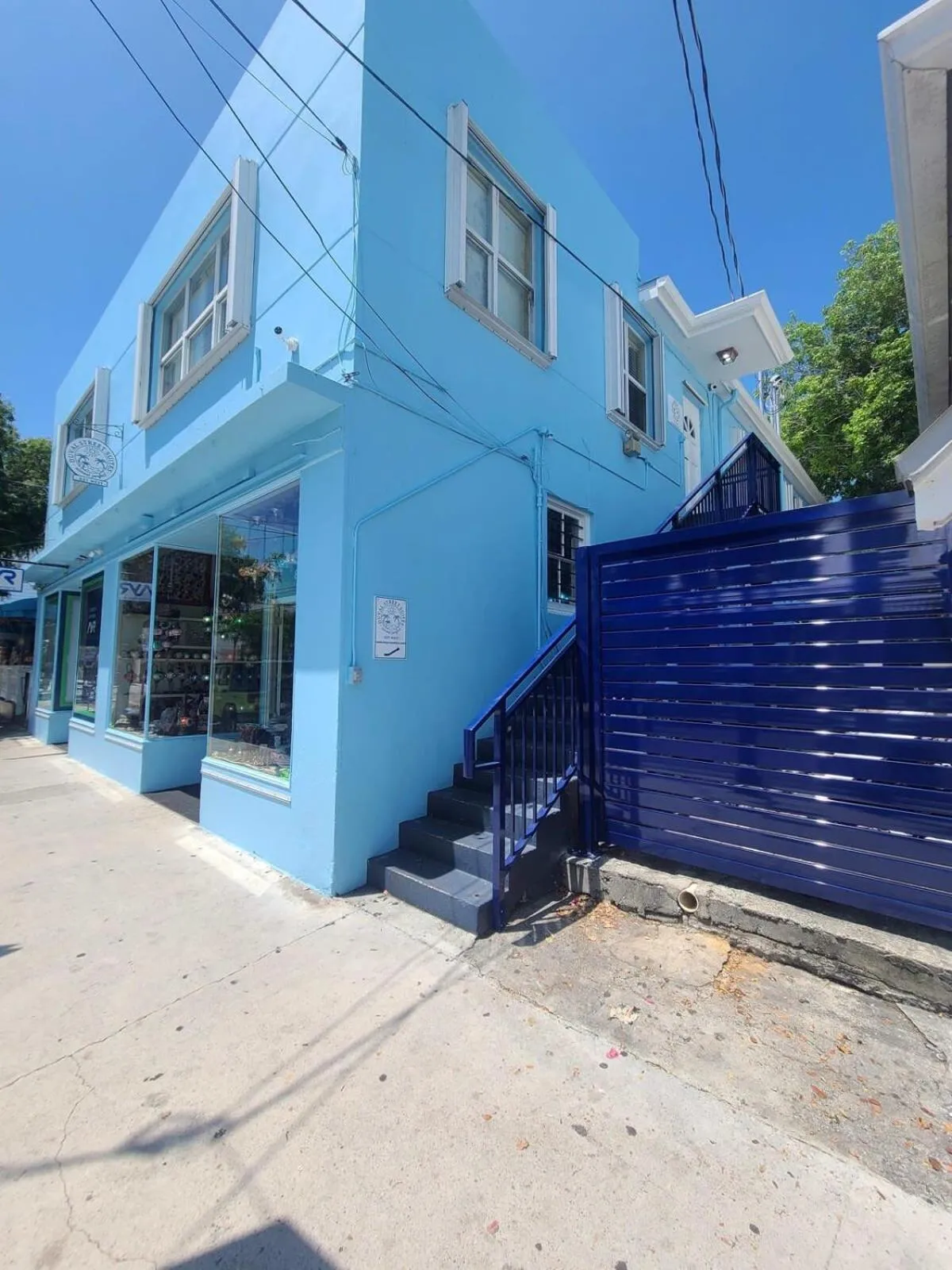 Property building in Two Duval Street Condos w parking and pool