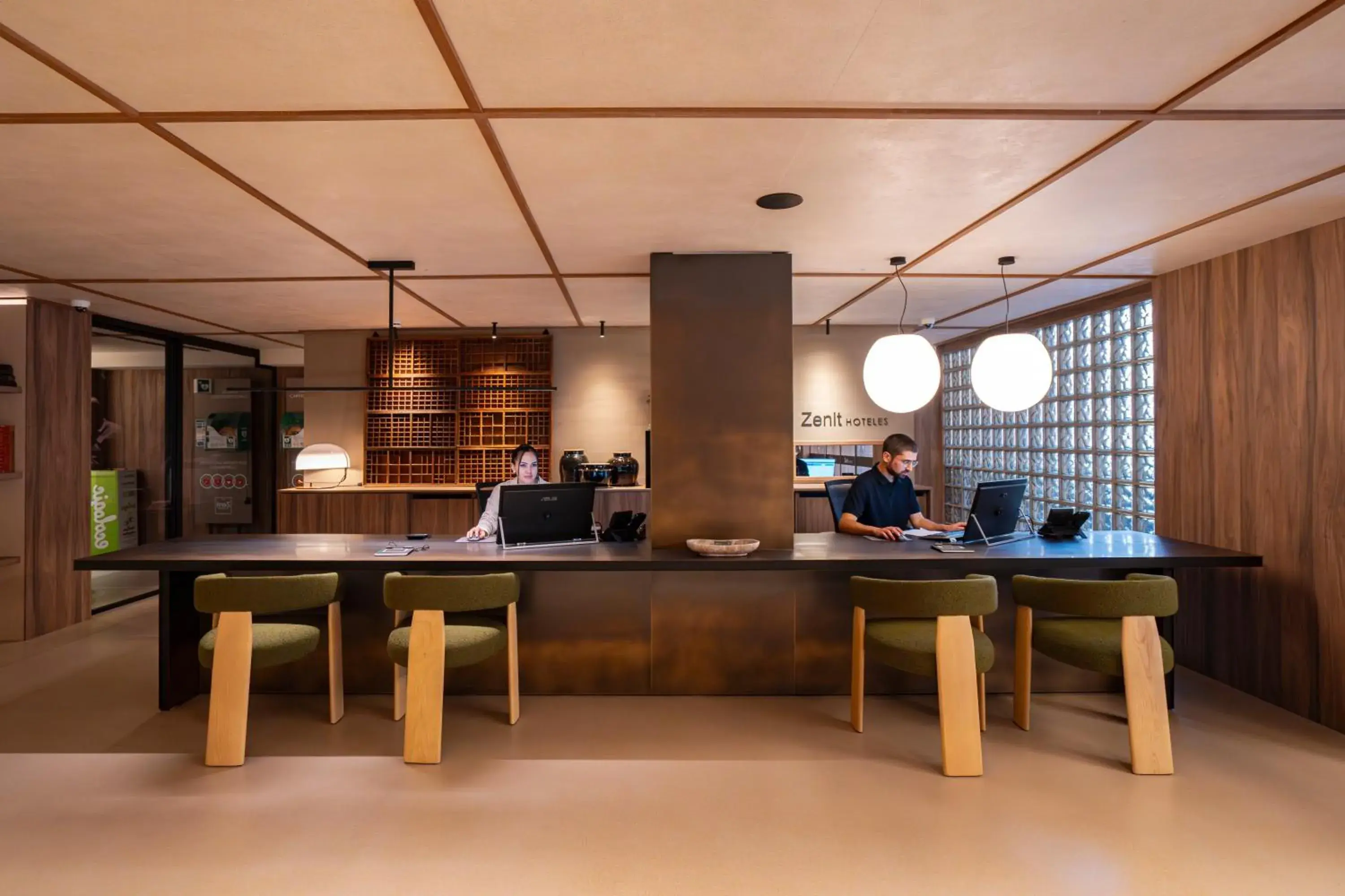 Lobby or reception in Zenit Borrell Lobby or reception in Zenit Borrell