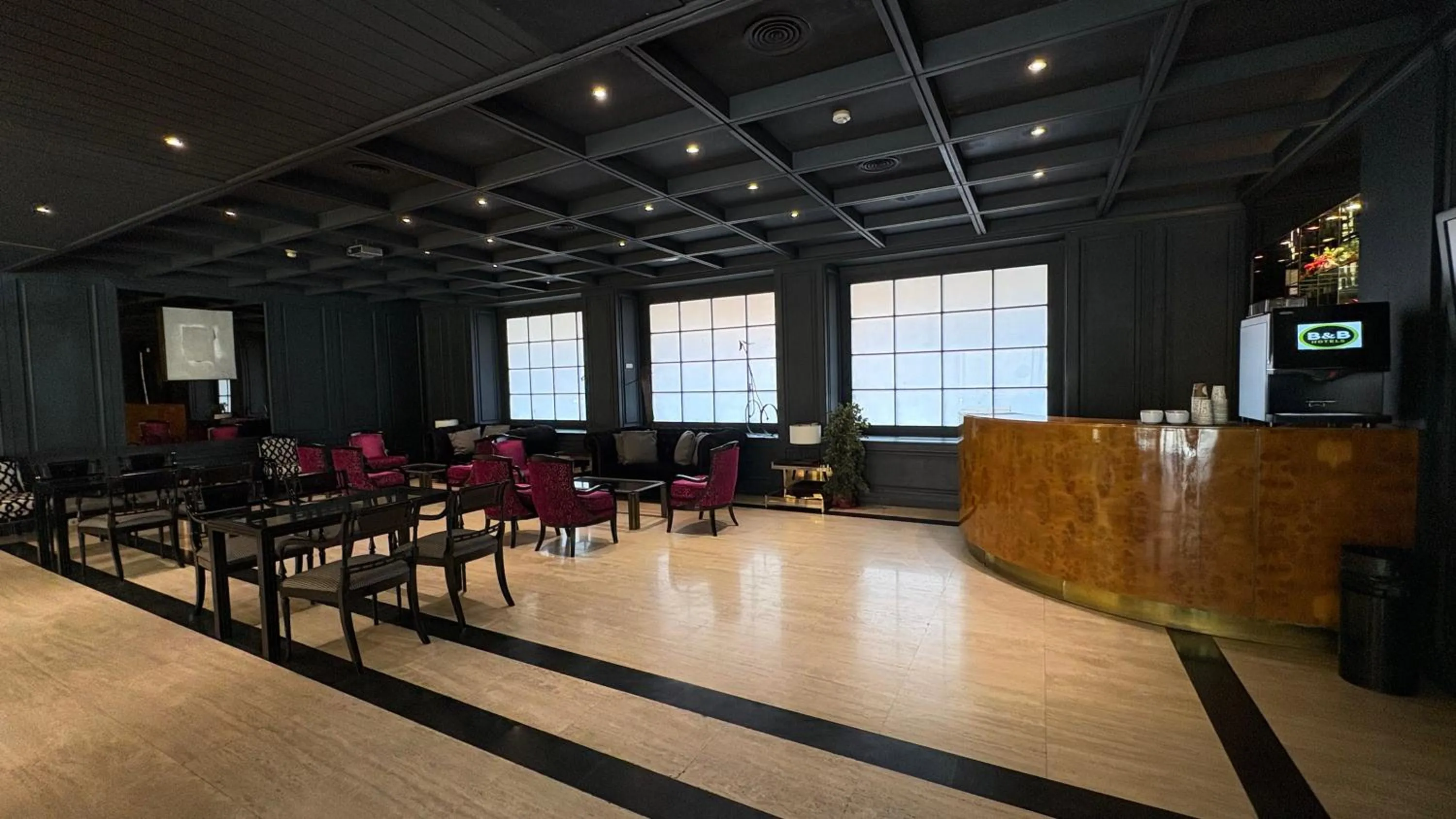 Coffee/tea facilities in B&B HOTEL Burgos