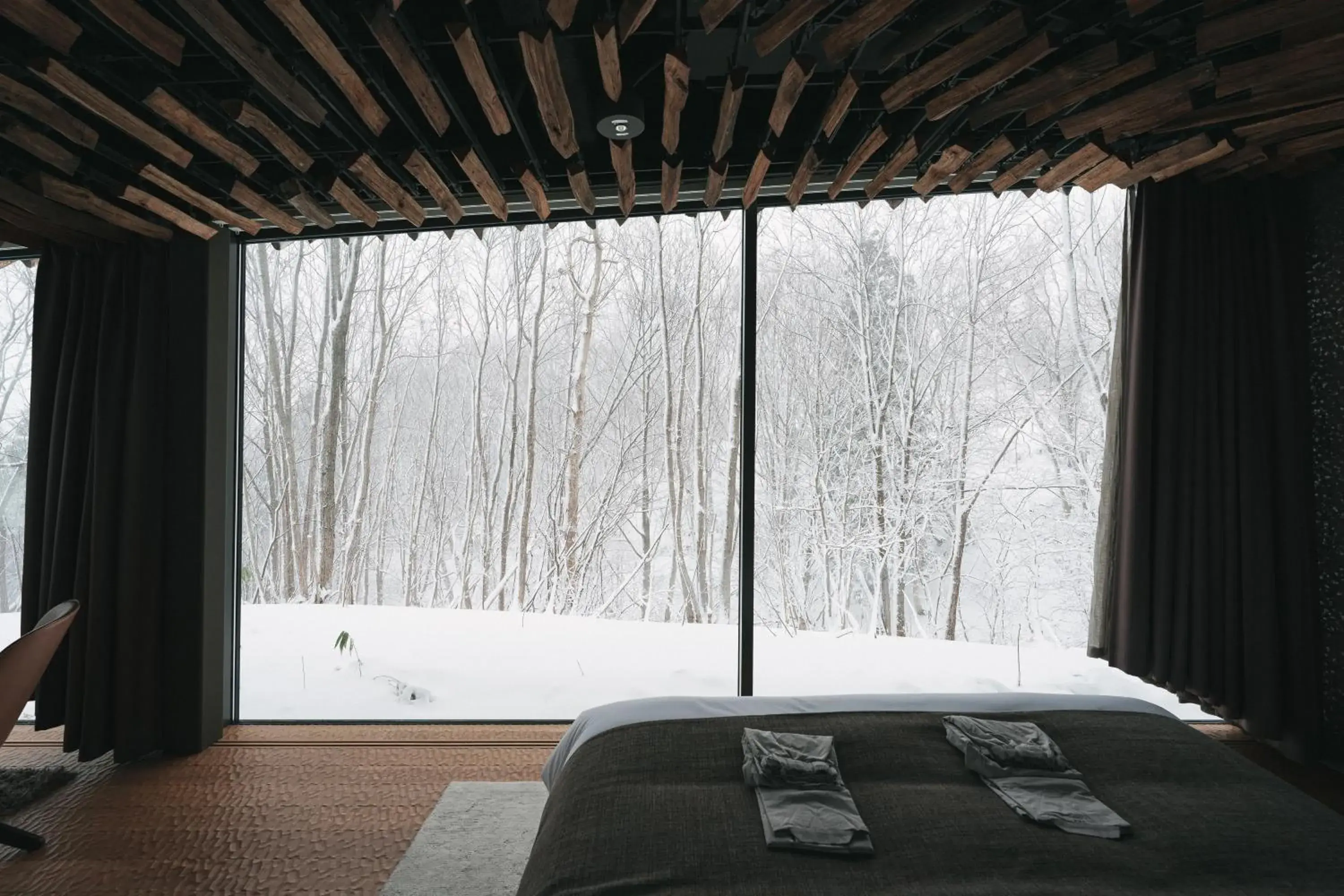 Bed in SNOW PEAK FIELD SUITE SPA HEADQUARTERS Bed in SNOW PEAK FIELD SUITE SPA HEADQUARTERS