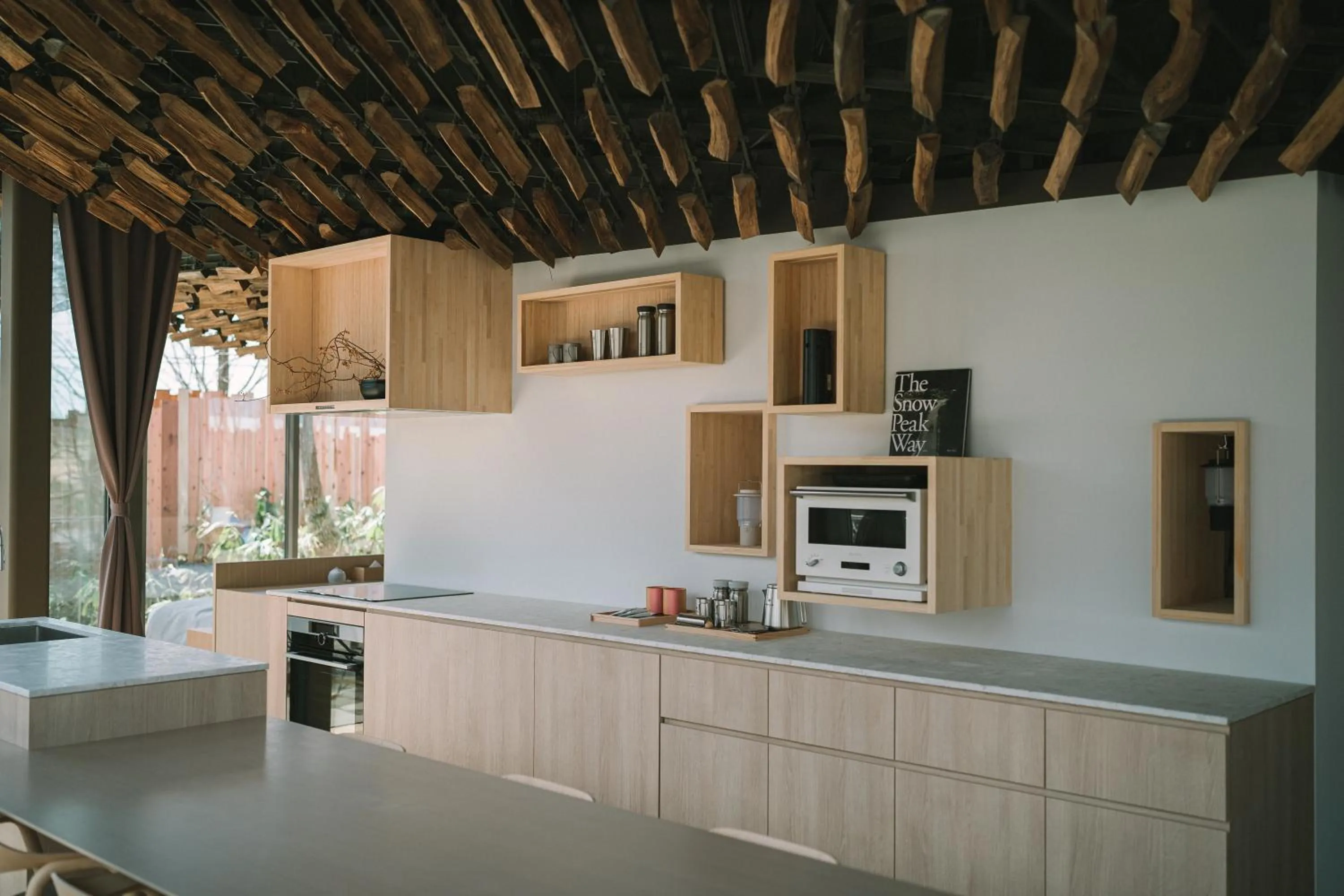 SNOW PEAK FIELD SUITE SPA HEADQUARTERS