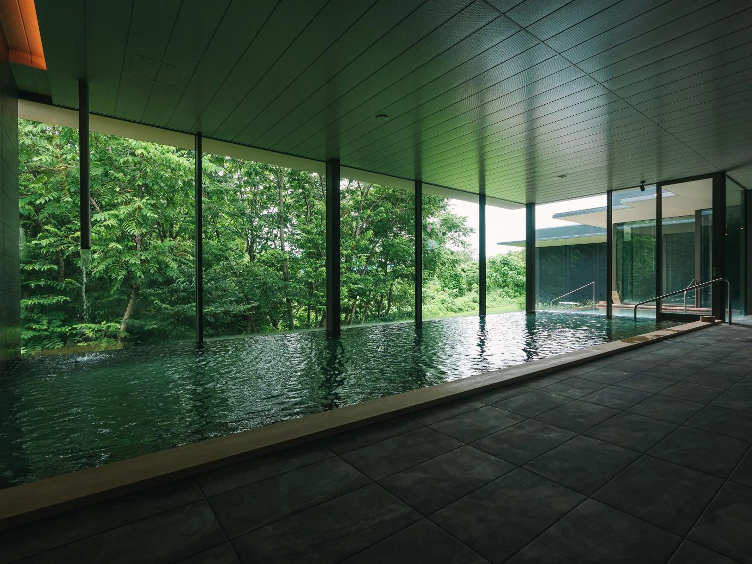 Public Bath in SNOW PEAK FIELD SUITE SPA HEADQUARTERS