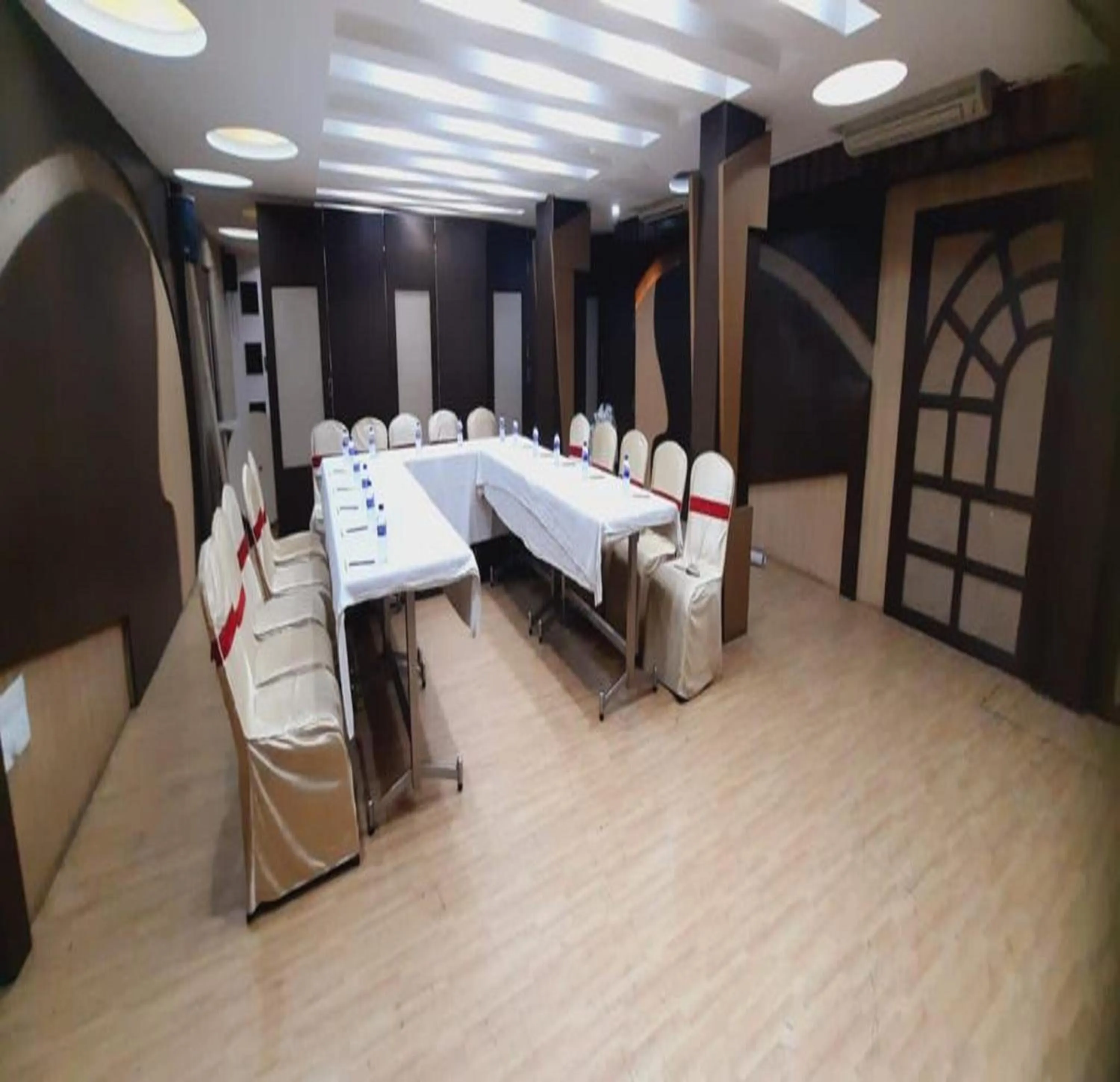 Meeting/conference room in NavaRATNA Delight