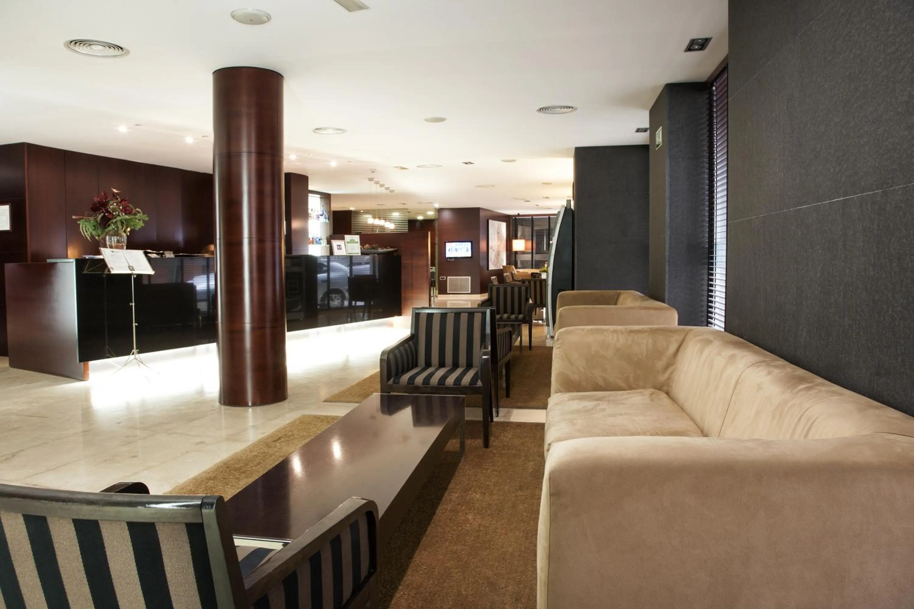 Lobby or reception in Zenit Lleida