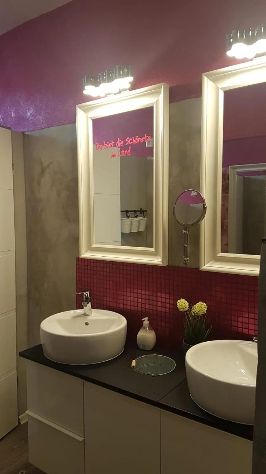 Restaurant/places to eat in Dithmarscher Haus