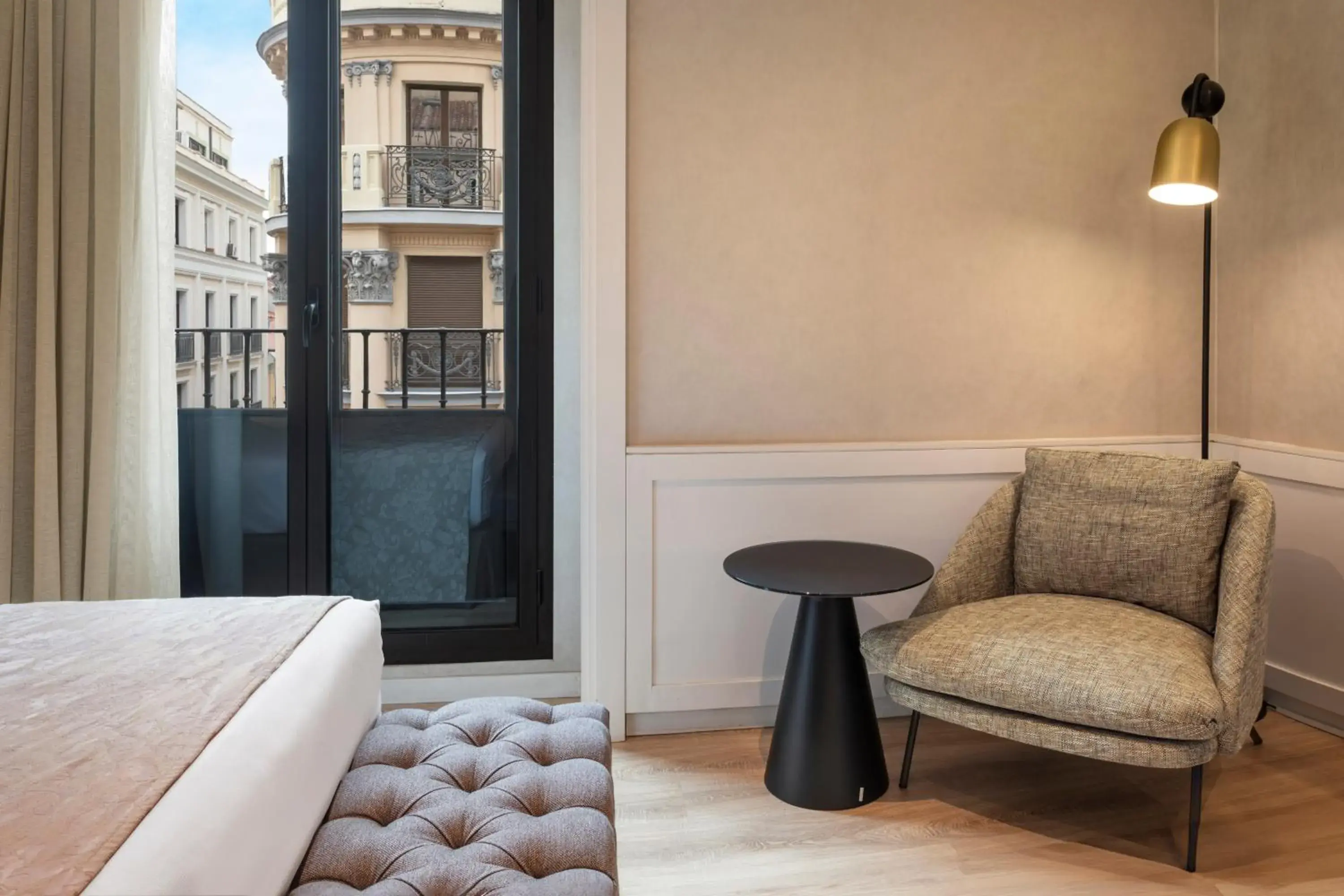 Bed in Catalonia Puerta del Sol Bed in Catalonia Puerta del Sol