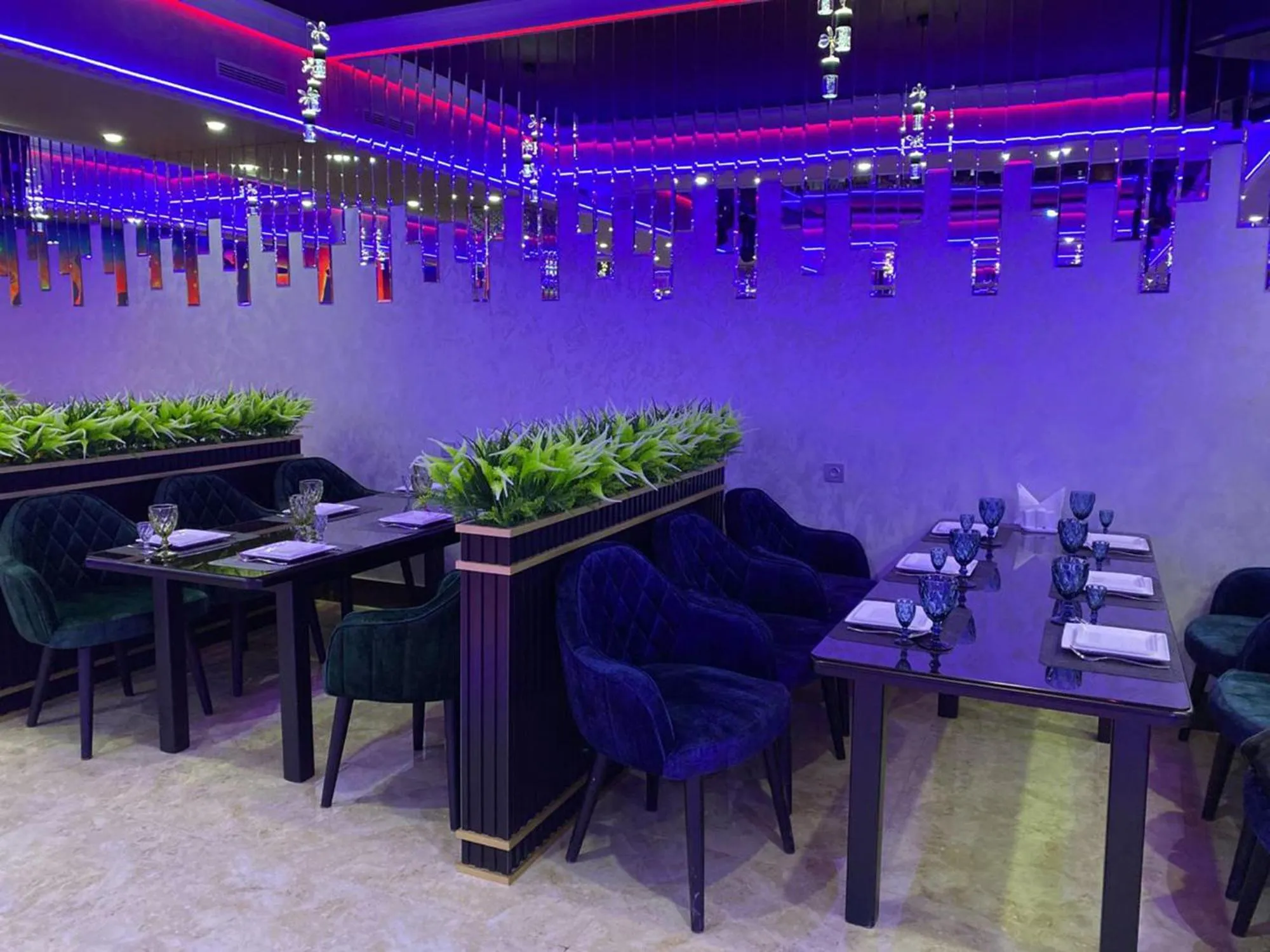 Restaurant/places to eat in Renaissance Boutique Hotel