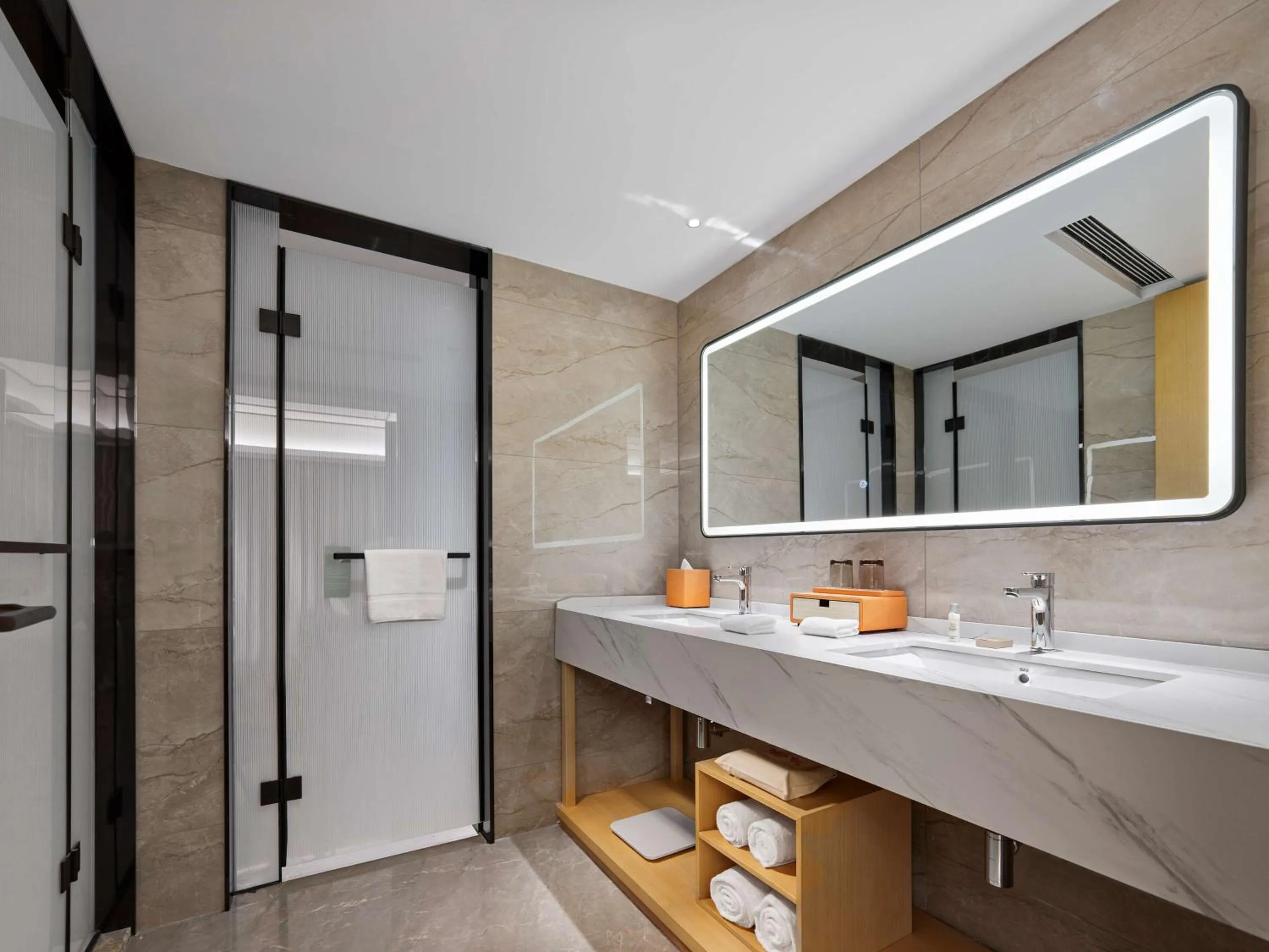 Bathroom in Hilton Garden Inn Anshan Haicheng