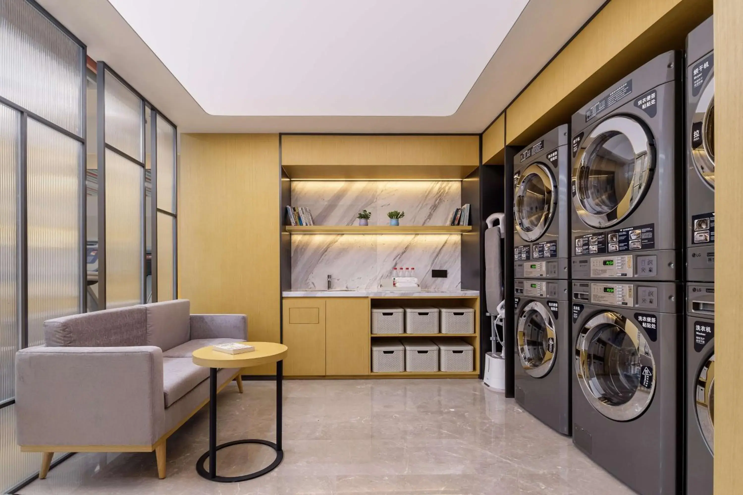 Property building in Hilton Garden Inn Chengdu Kuanzhai Alley Property building in Hilton Garden Inn Chengdu Kuanzhai Alley