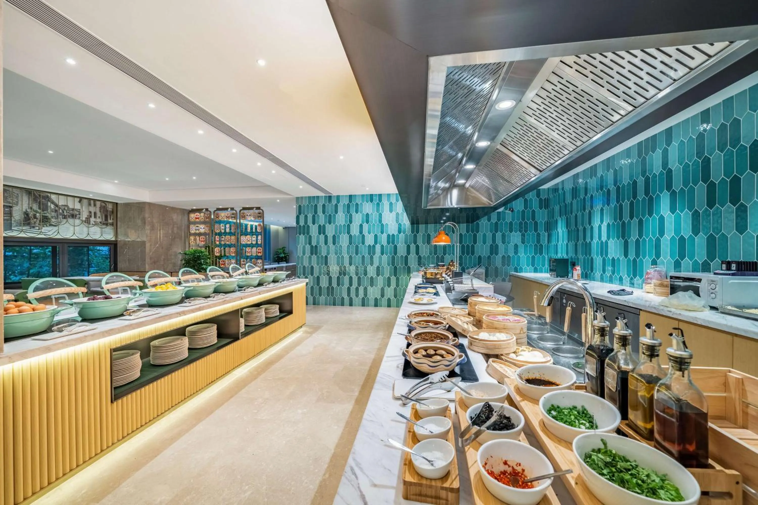 Restaurant/places to eat in Hilton Garden Inn Chengdu Kuanzhai Alley