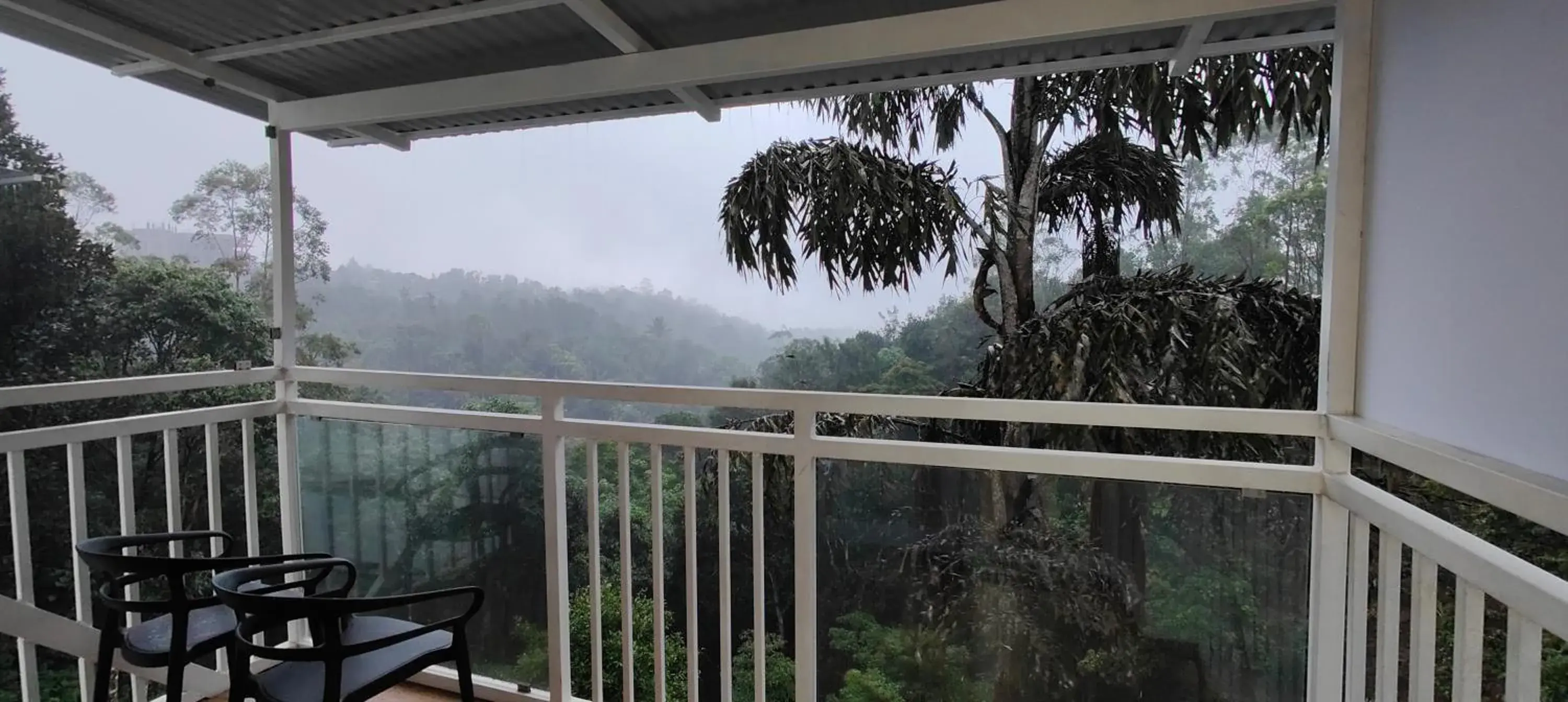 Duplex Suite in HOTEL WHITE HOUSE, Munnar Duplex Suite in HOTEL WHITE HOUSE, Munnar