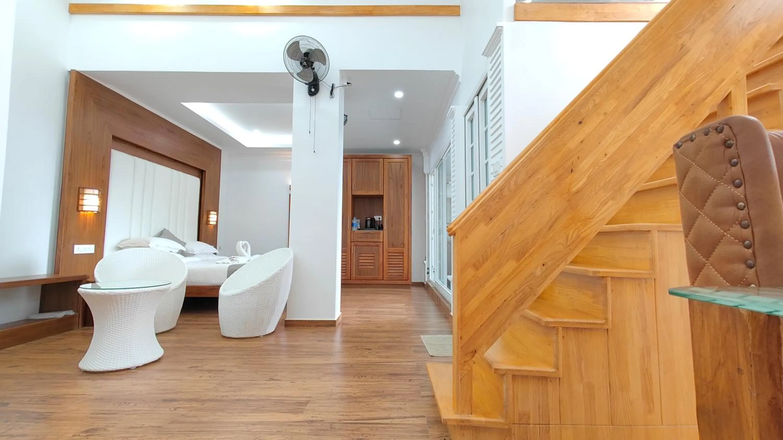 Bathroom in HOTEL WHITE HOUSE, Munnar