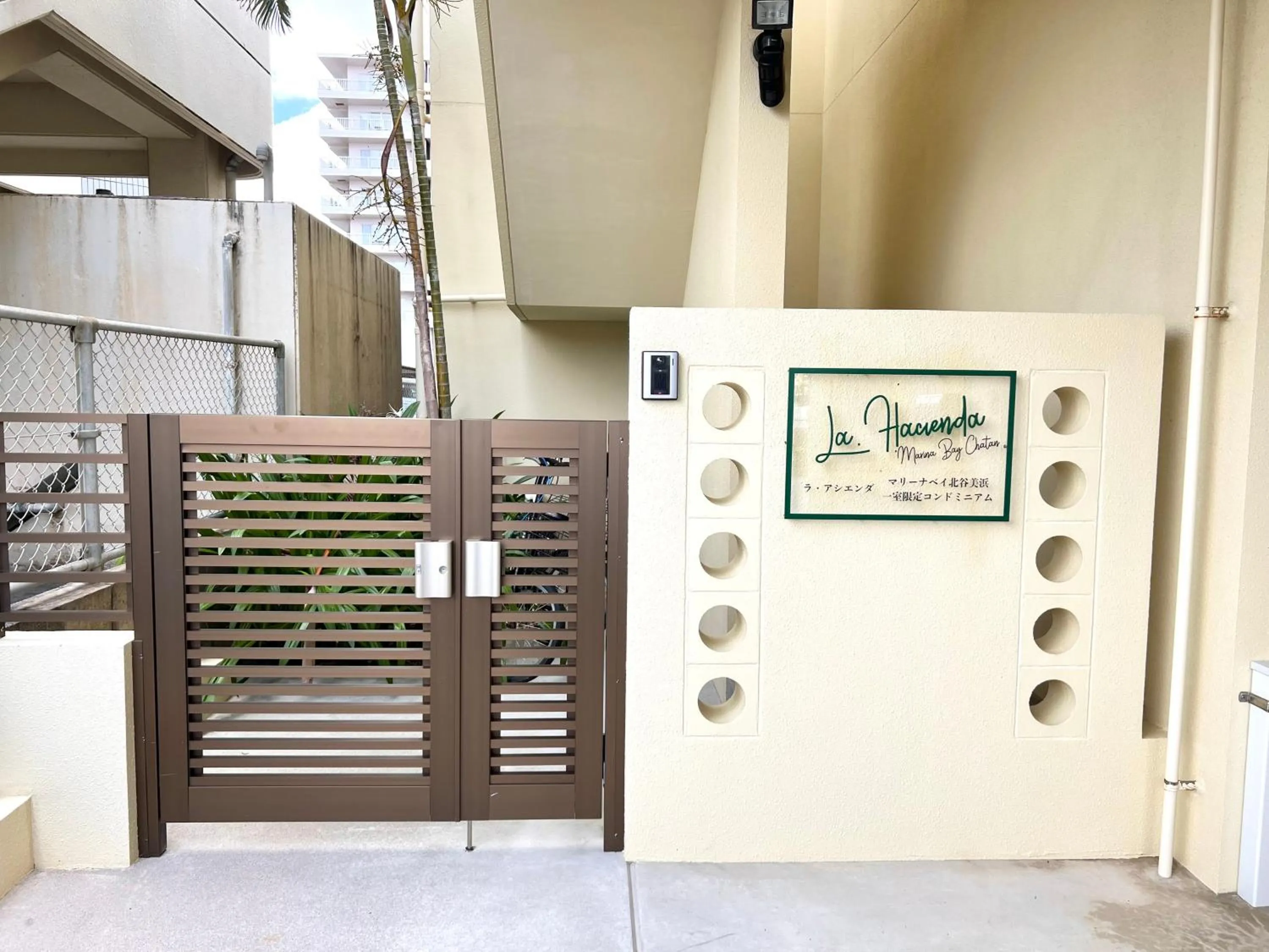 Property building in La Hacienda Marina Bay Chatan