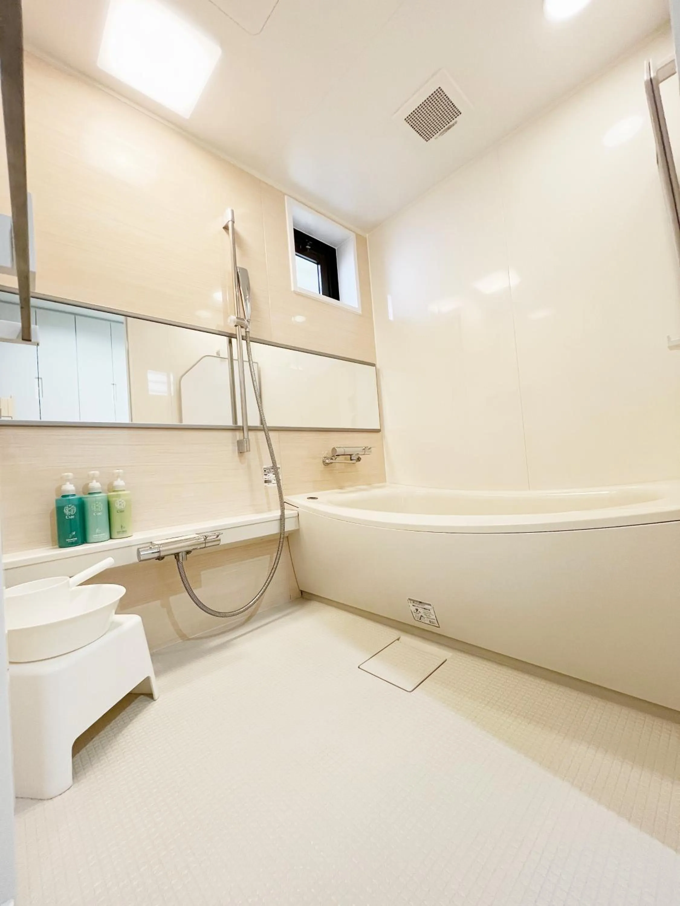 Shower in La Hacienda Marina Bay Chatan