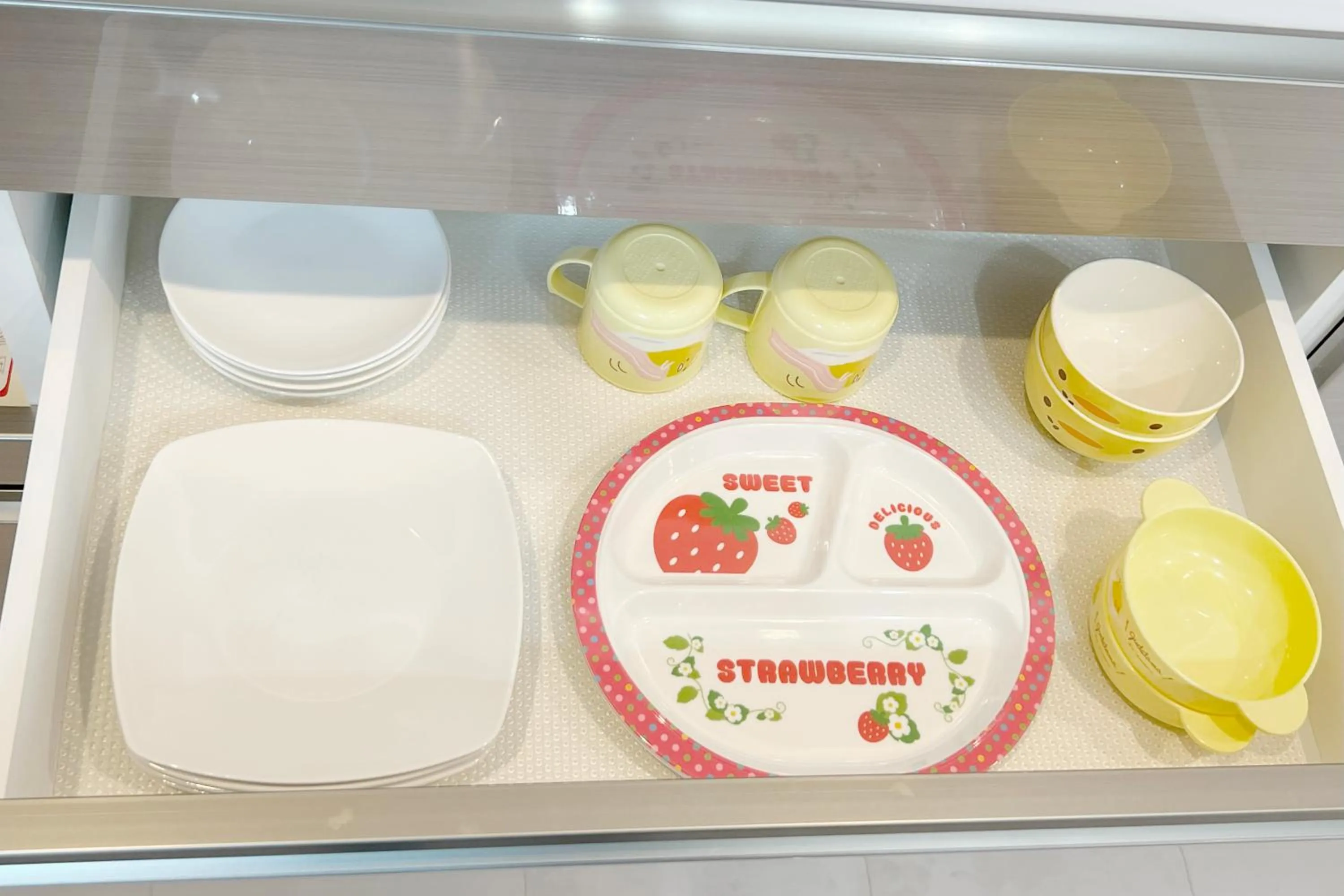 Photo of the whole room in La Hacienda Marina Bay Chatan