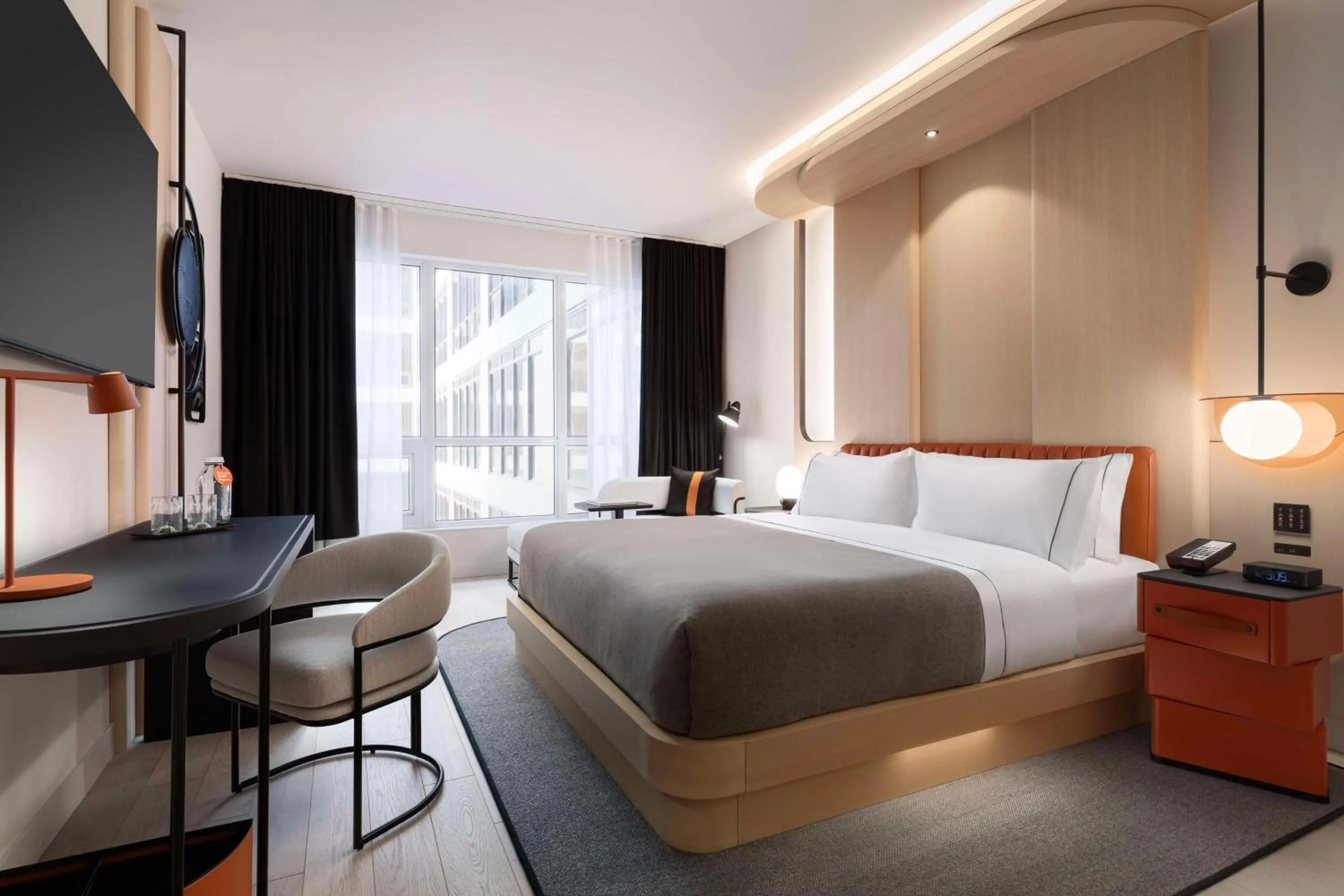 Bed in Canopy By Hilton Toronto Yorkville