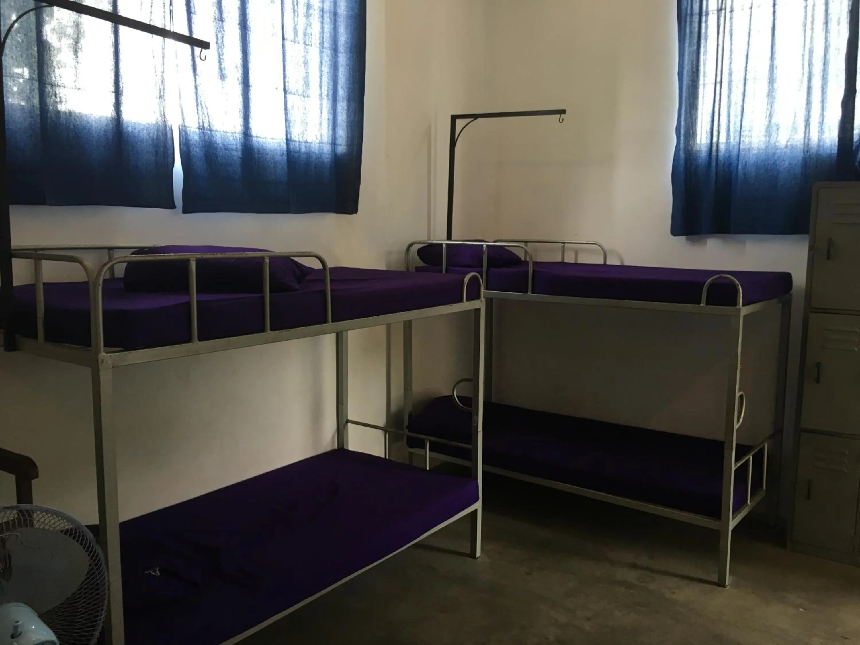 bunk bed, Bed in Colombo Beach Hostel