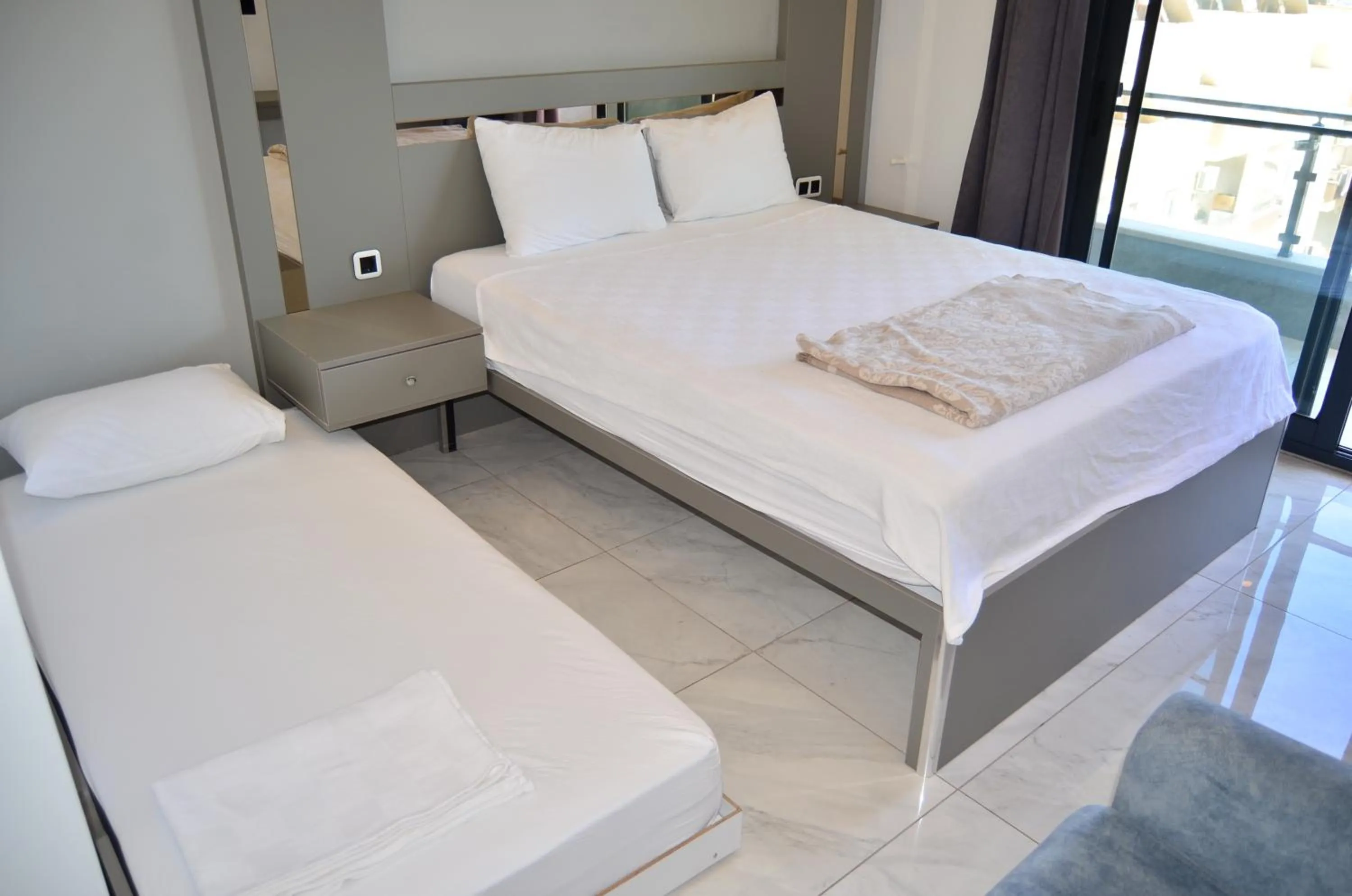 Bed in Akdeniz Yaşam Otel