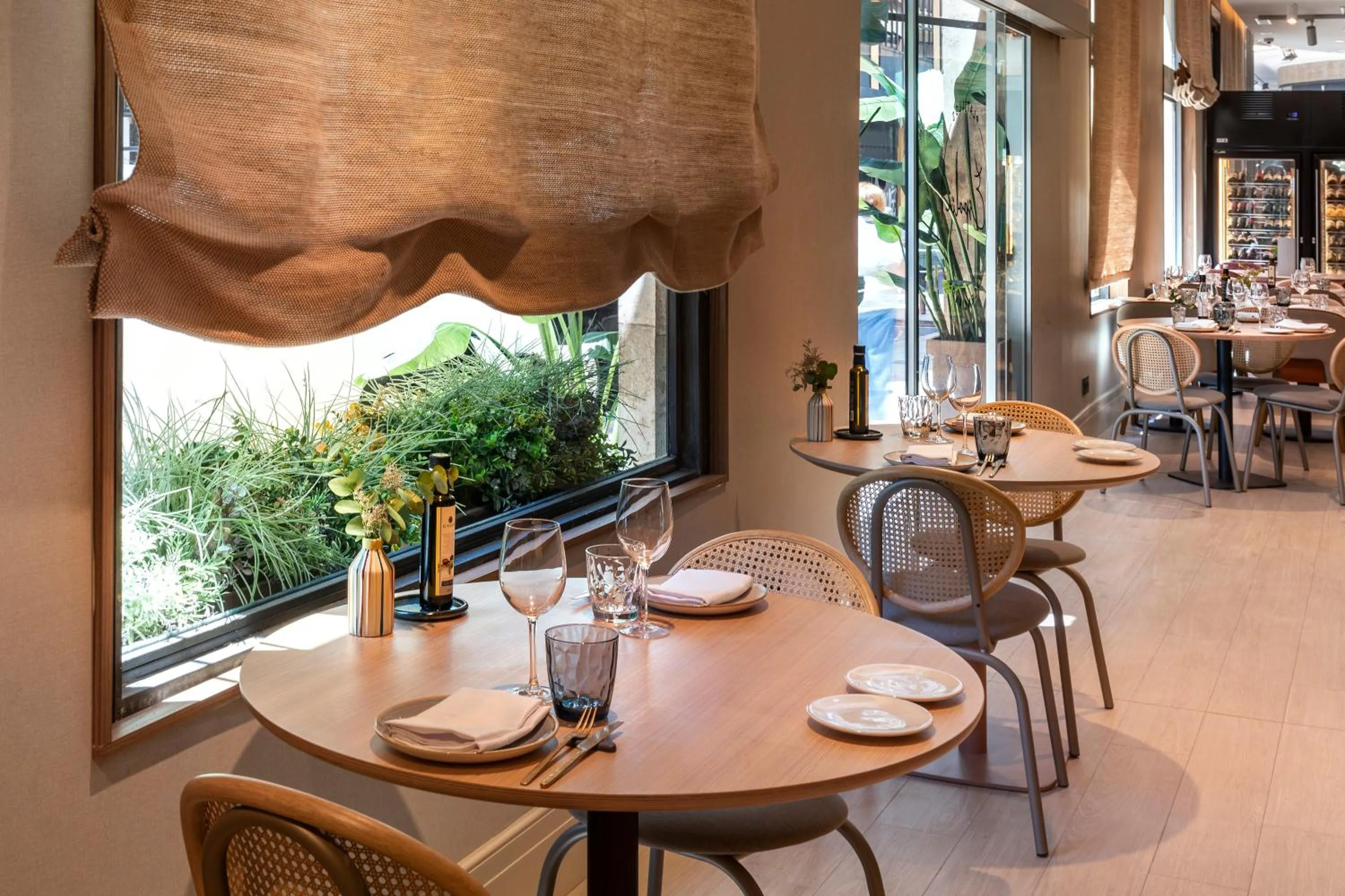 Restaurant/places to eat in Catalonia Excelsior