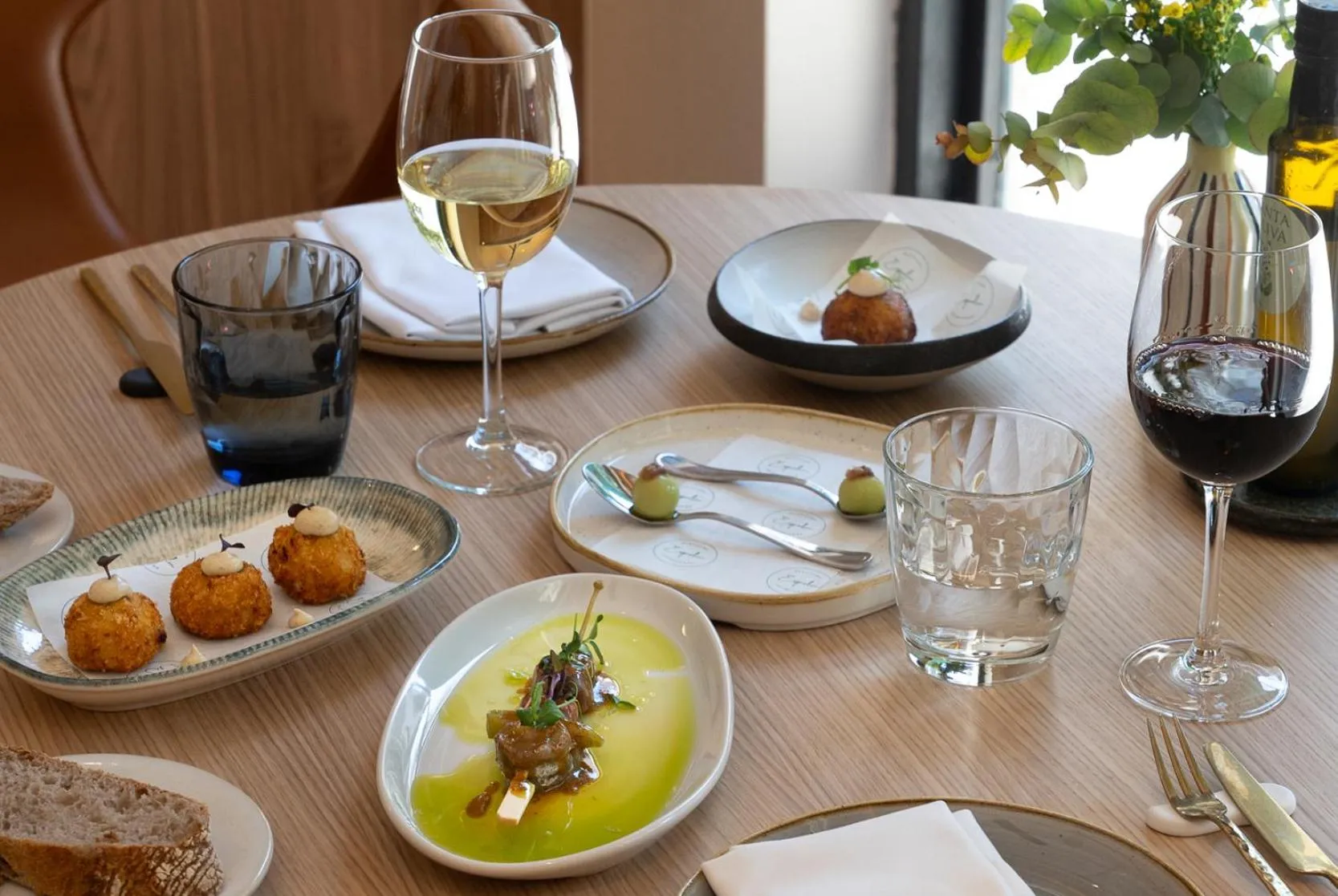 Restaurant/places to eat in Catalonia Excelsior