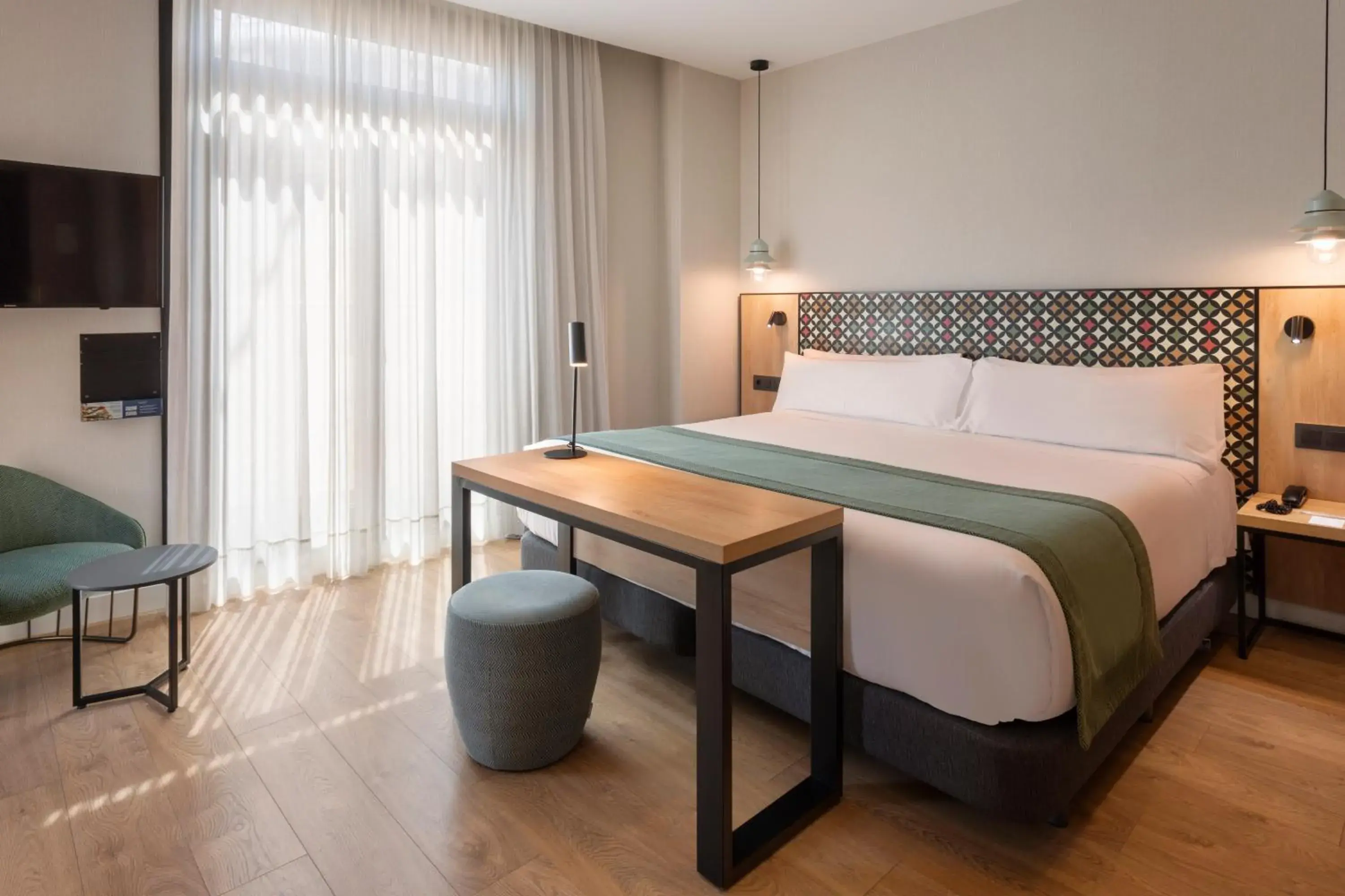 Bedroom, Bed in Catalonia Excelsior Bedroom, Bed in Catalonia Excelsior