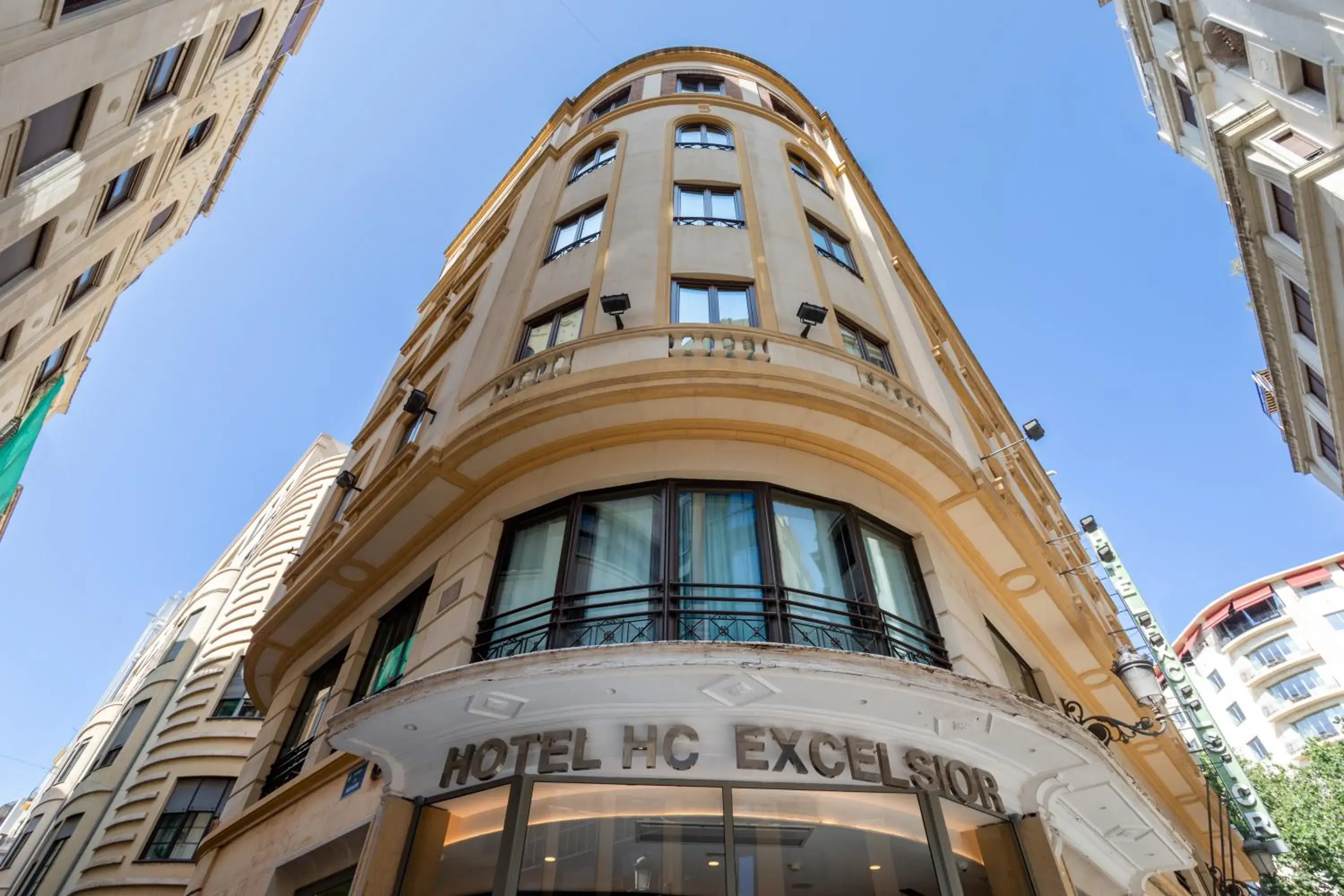 Property building in Catalonia Excelsior Property building in Catalonia Excelsior