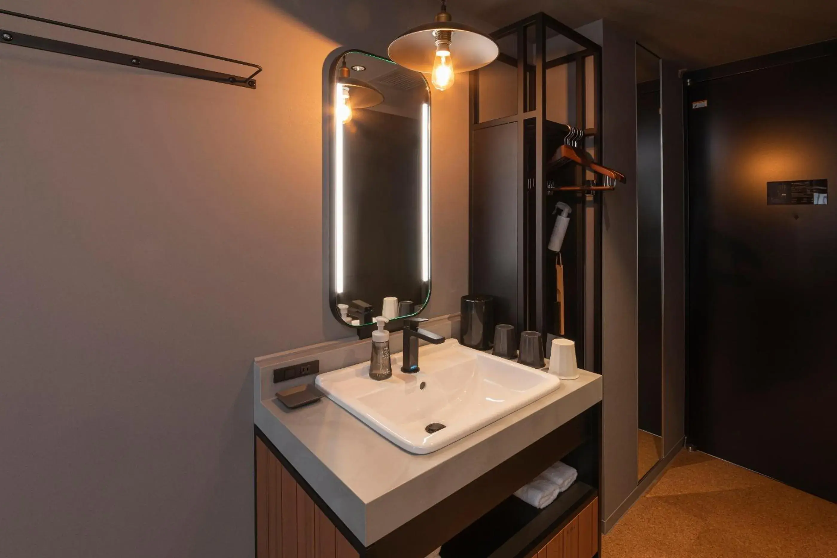 Superior Twin Room - single occupancy in Hotel Keihan Namba Grande Superior Twin Room - single occupancy in Hotel Keihan Namba Grande