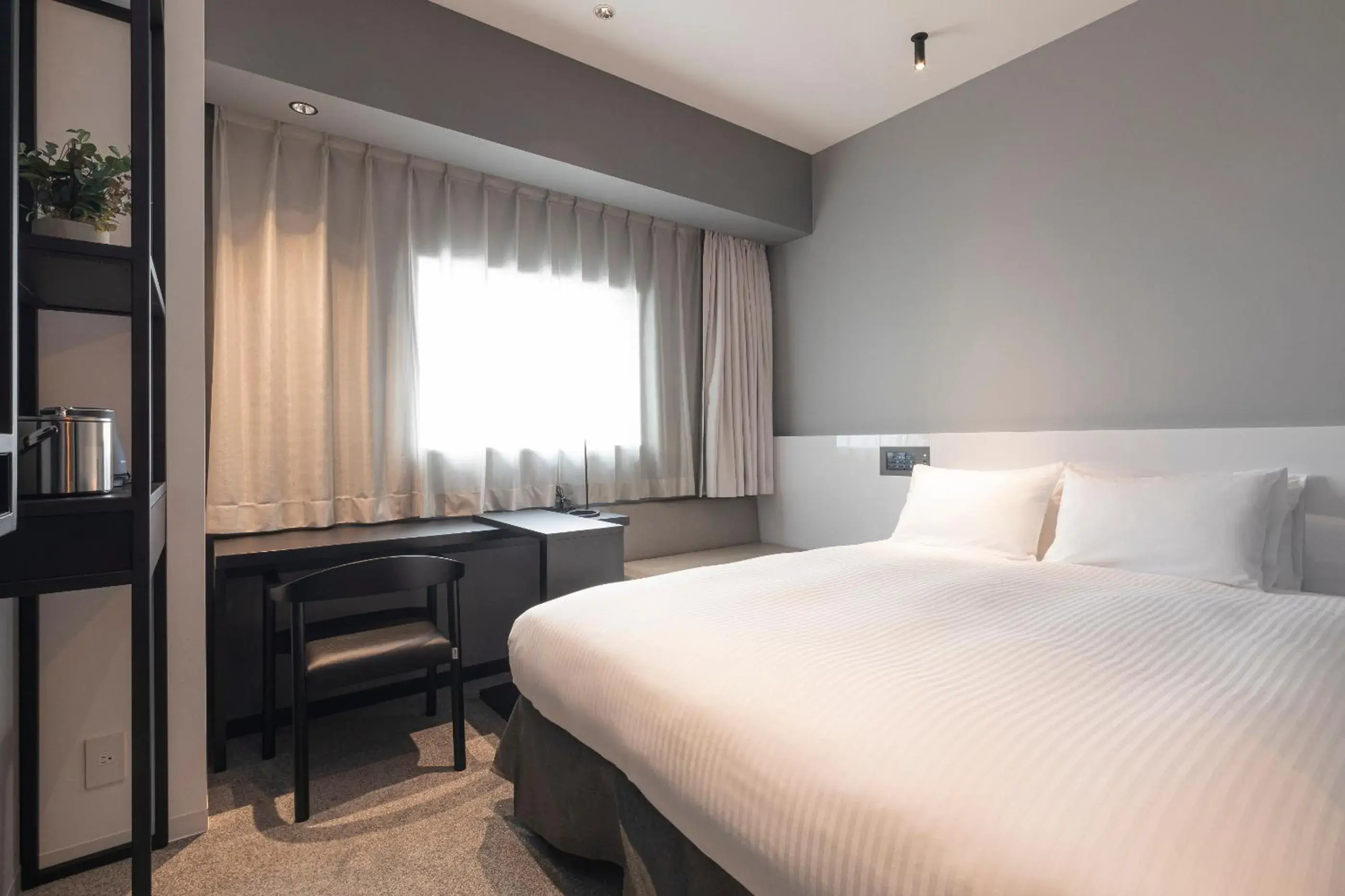 Standard Double Room in Hotel Keihan Namba Grande Standard Double Room in Hotel Keihan Namba Grande