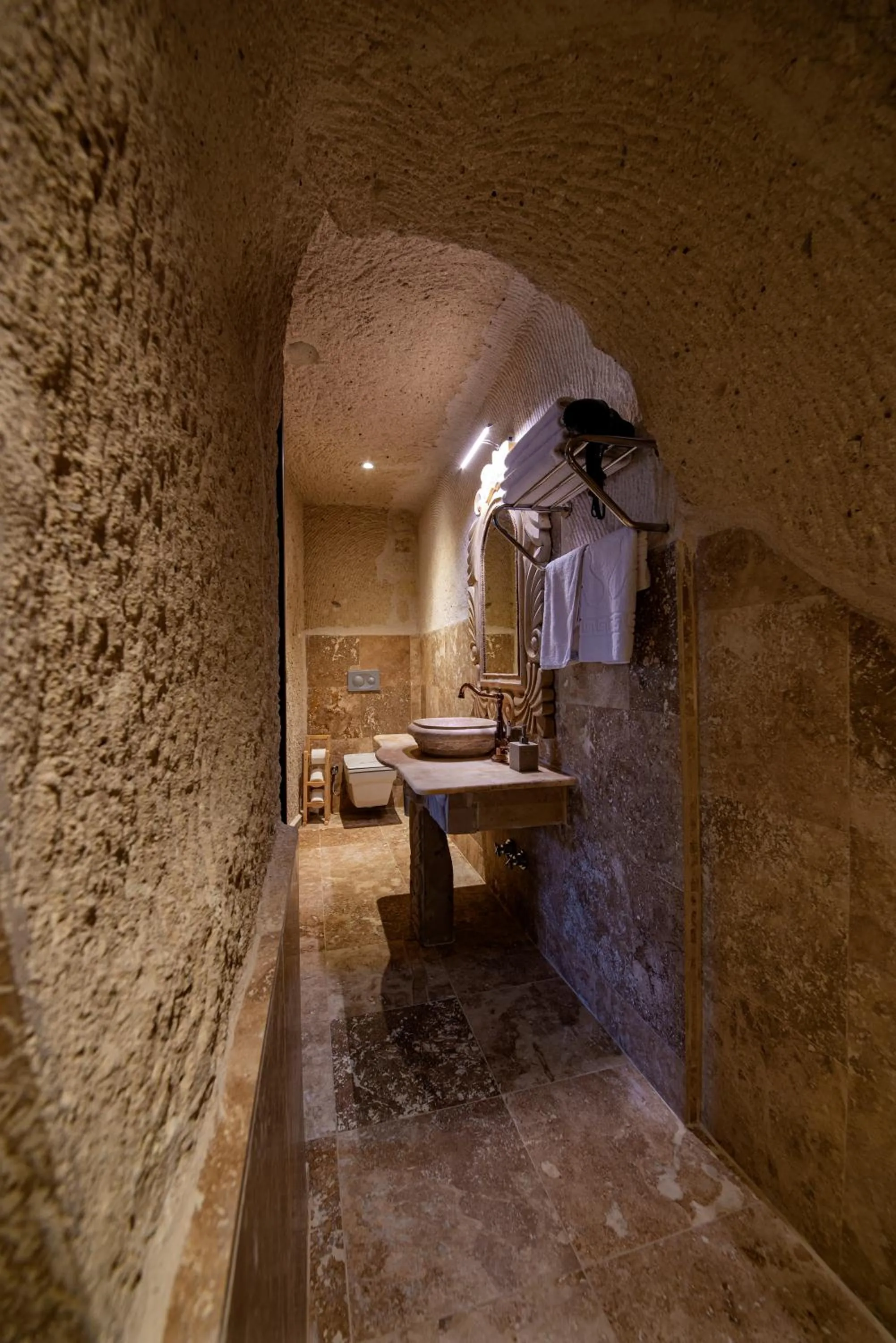 Bathroom in FARMER CAVE HOUSE