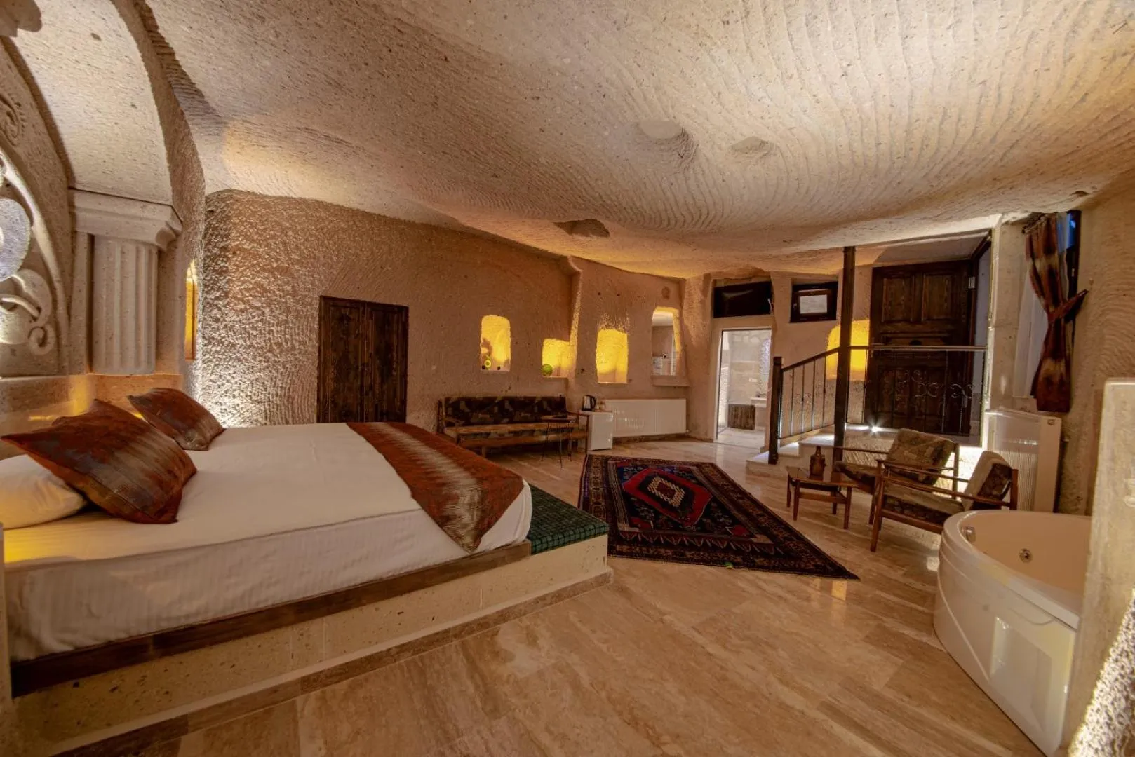 Bed in FARMER CAVE HOUSE