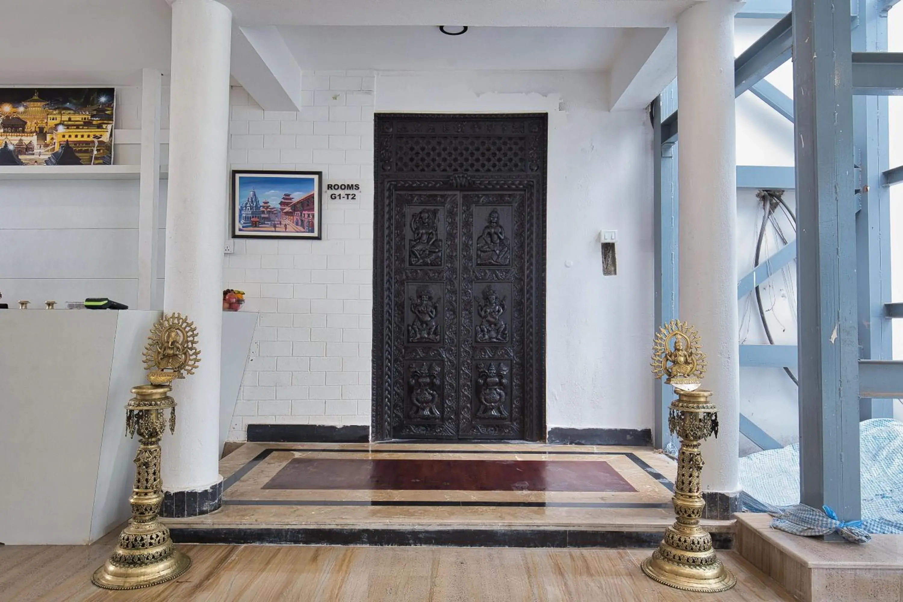 Facade/entrance in Hotel Grand View Facade/entrance in Hotel Grand View