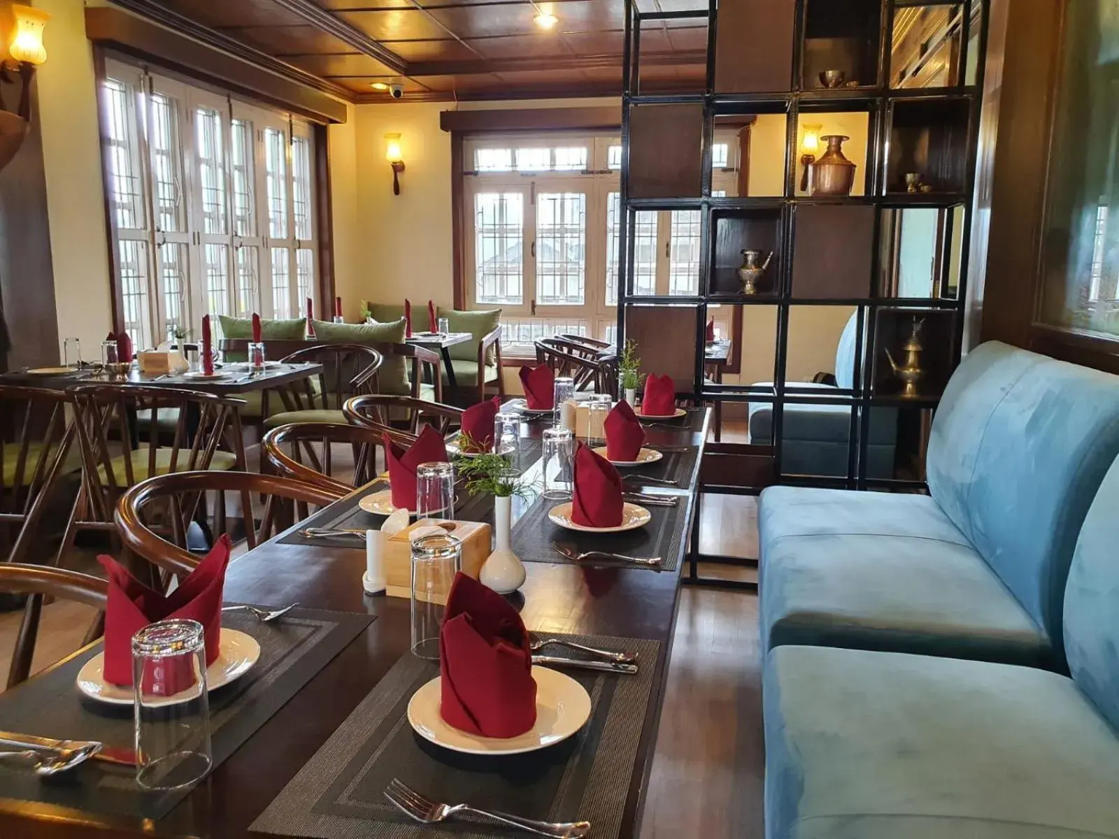 Restaurant/places to eat in Hotel Grand View Restaurant/places to eat in Hotel Grand View