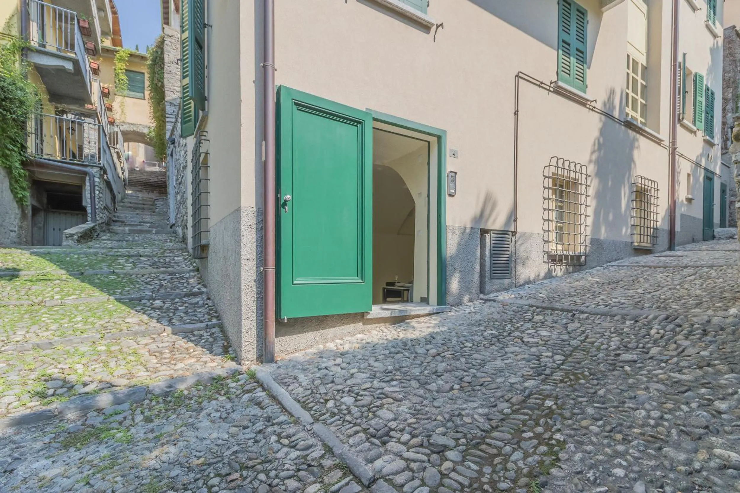 Property building in Tiny Duke Apartment