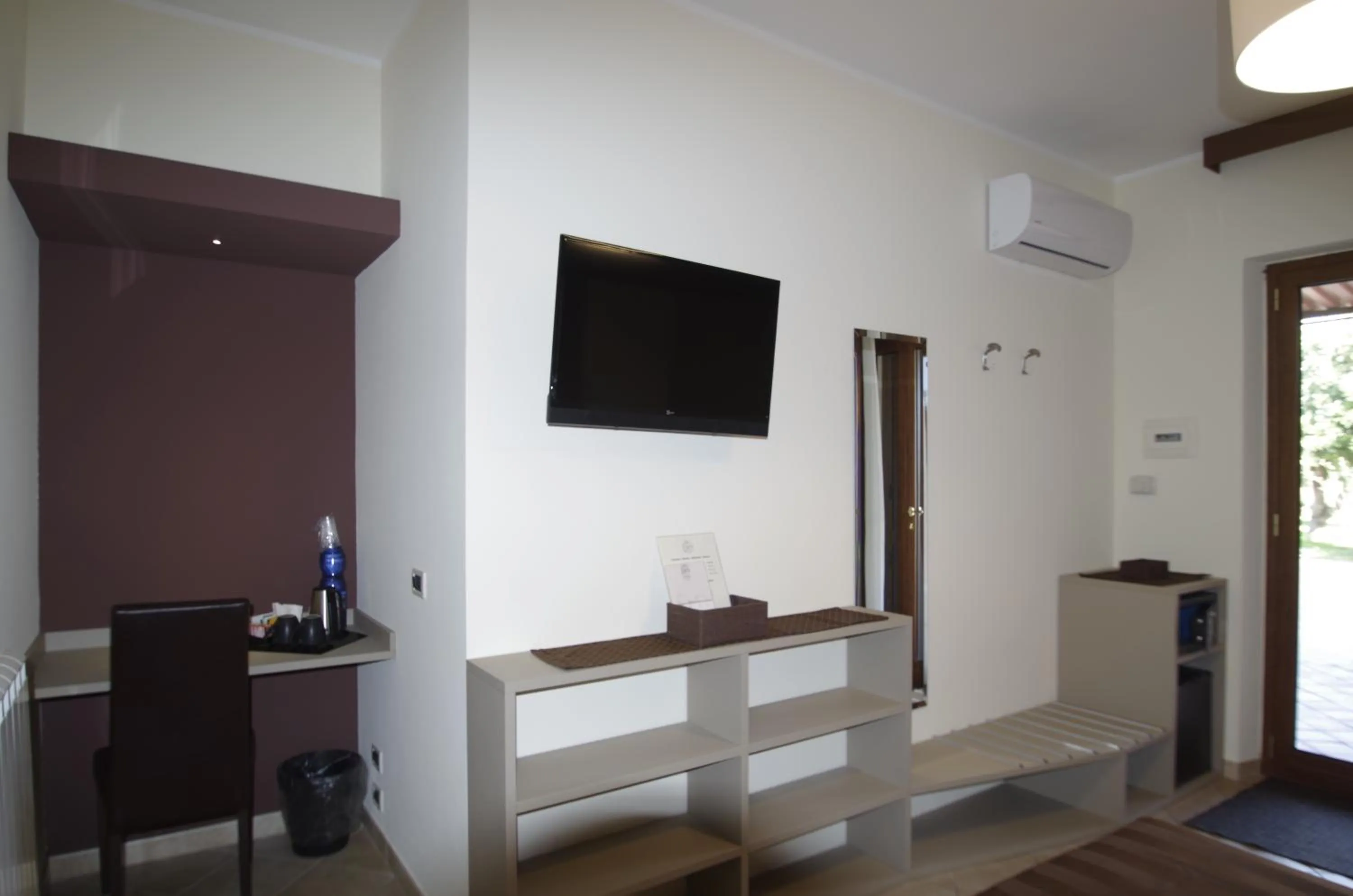 TV and multimedia in B&B Villa Valentina