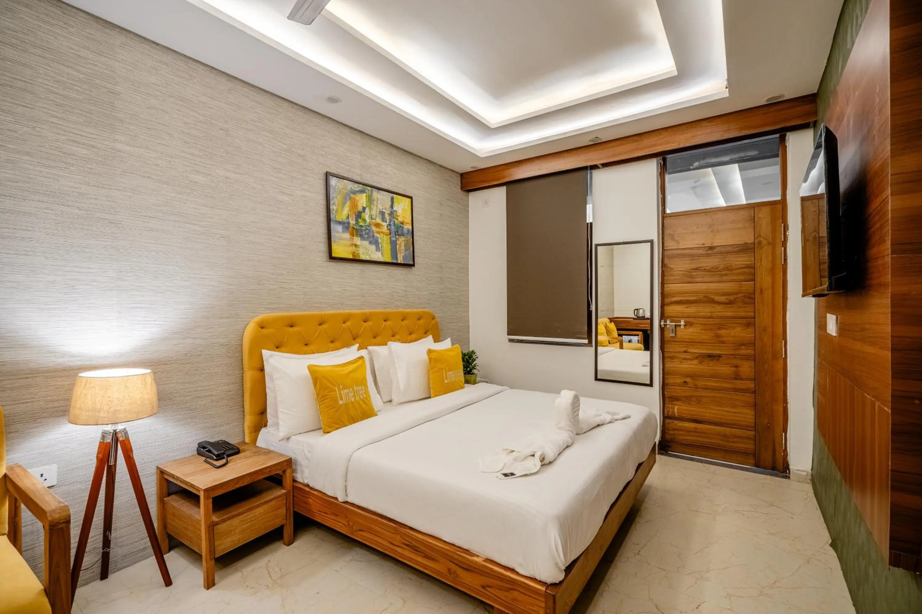 Bedroom, Bed in Lime Tree Hotels and Banquet Greater Noida