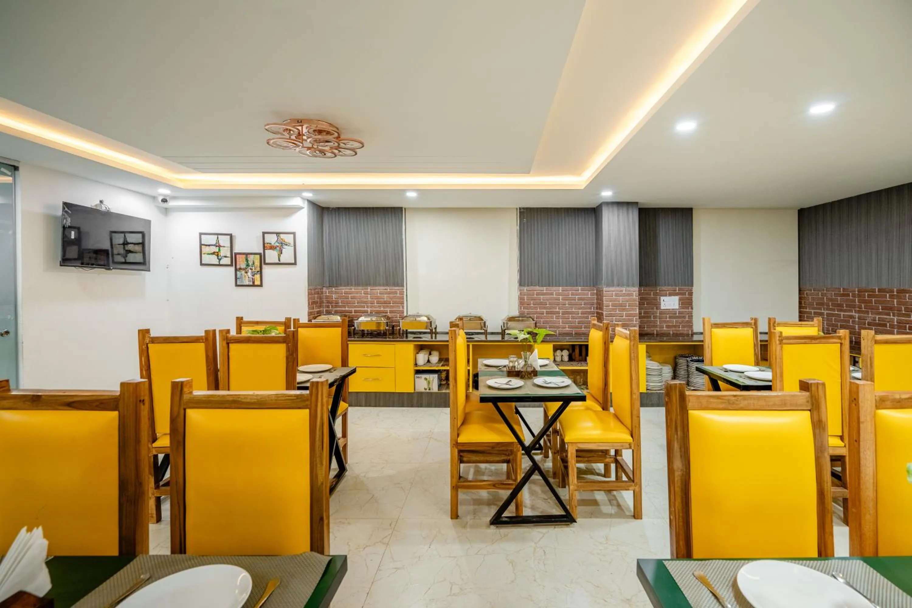 Banquet/Function facilities in Lime Tree Hotels and Banquet Greater Noida