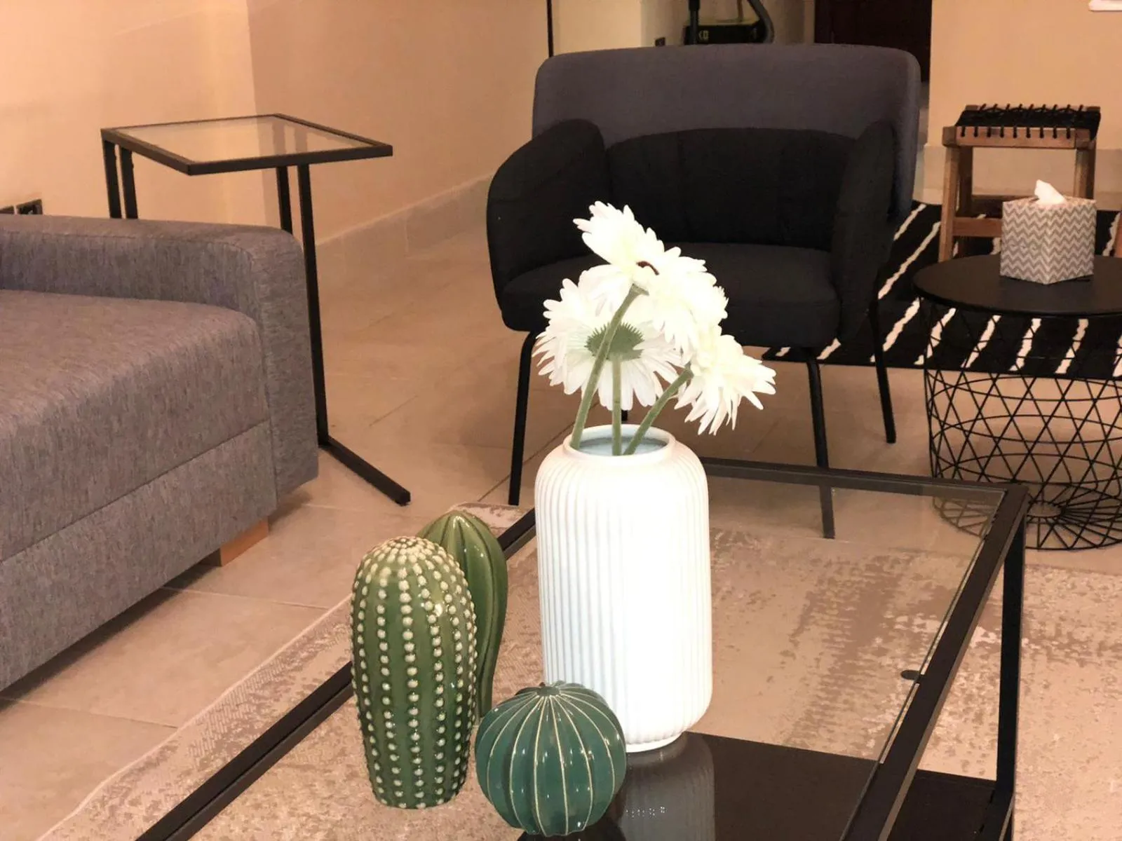 Luxury 3 Bedroom Apartment - DUBAI MALL 5 min Walk