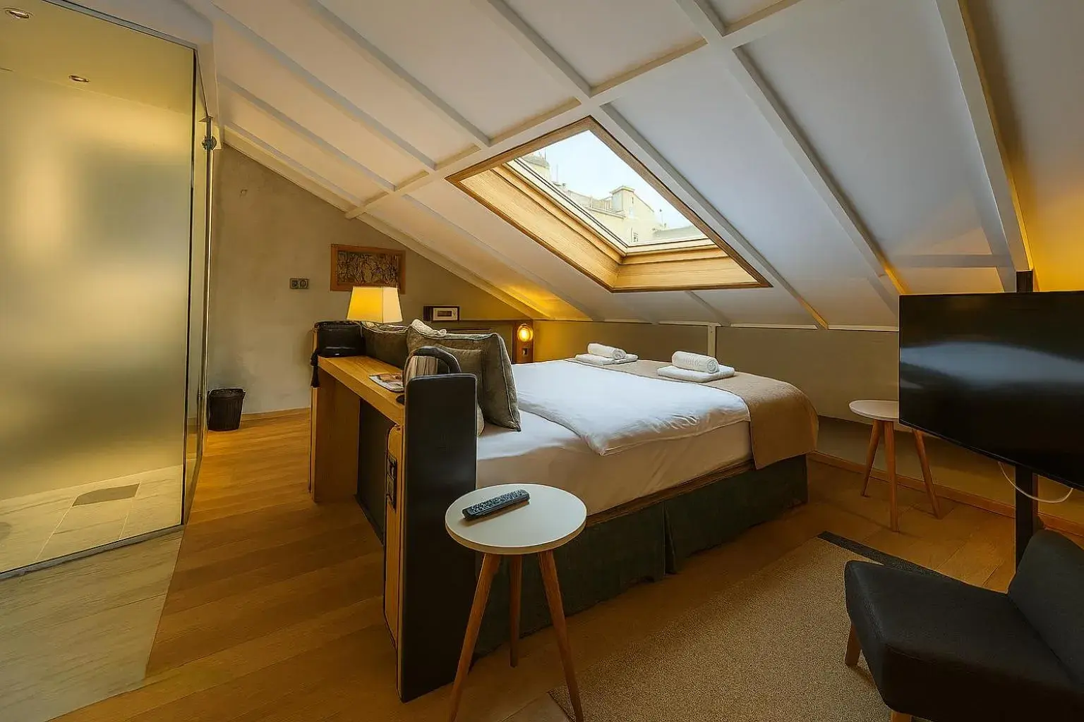 Bed in Aleksandr Pera Hotel Bed in Aleksandr Pera Hotel