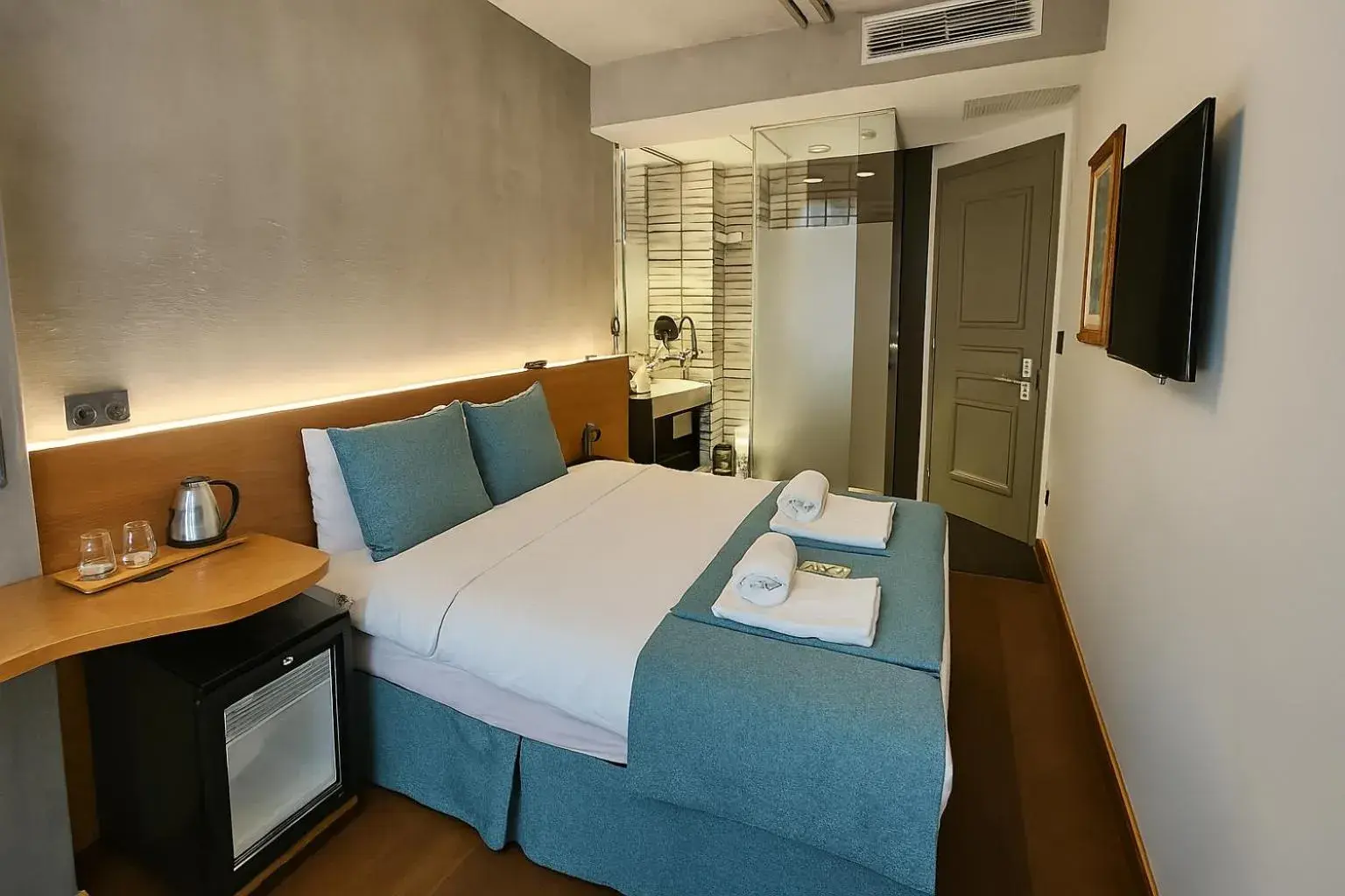 Bed in Aleksandr Pera Hotel Bed in Aleksandr Pera Hotel